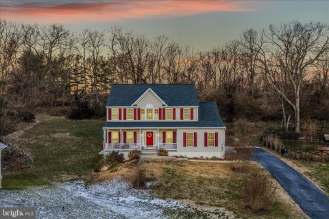 Photo of 1707 Memorial Park Avenue, MARTINSBURG, WV 25401 (MLS # WVBE2046736)