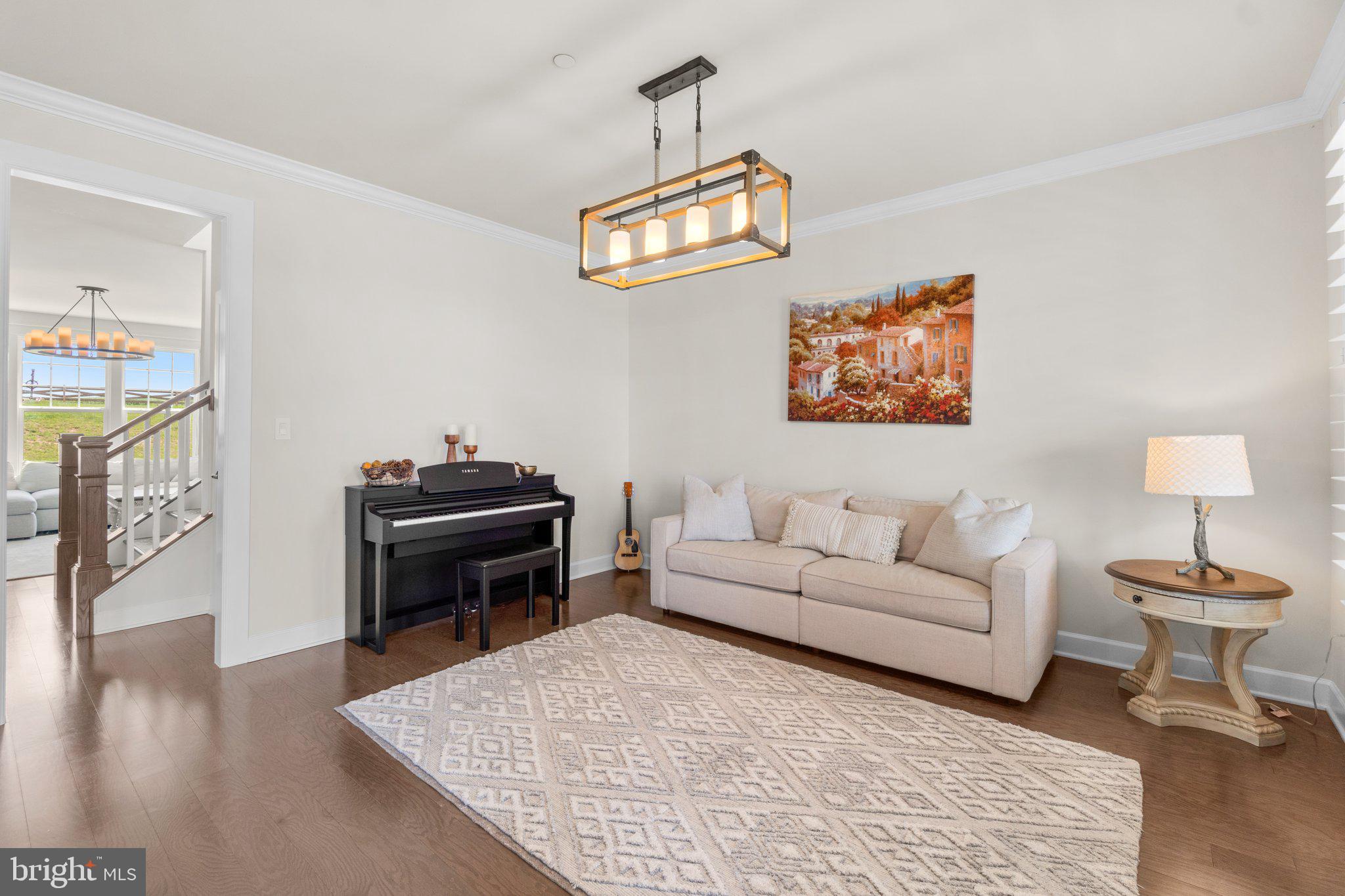 FAIRLANE FARM - Residential