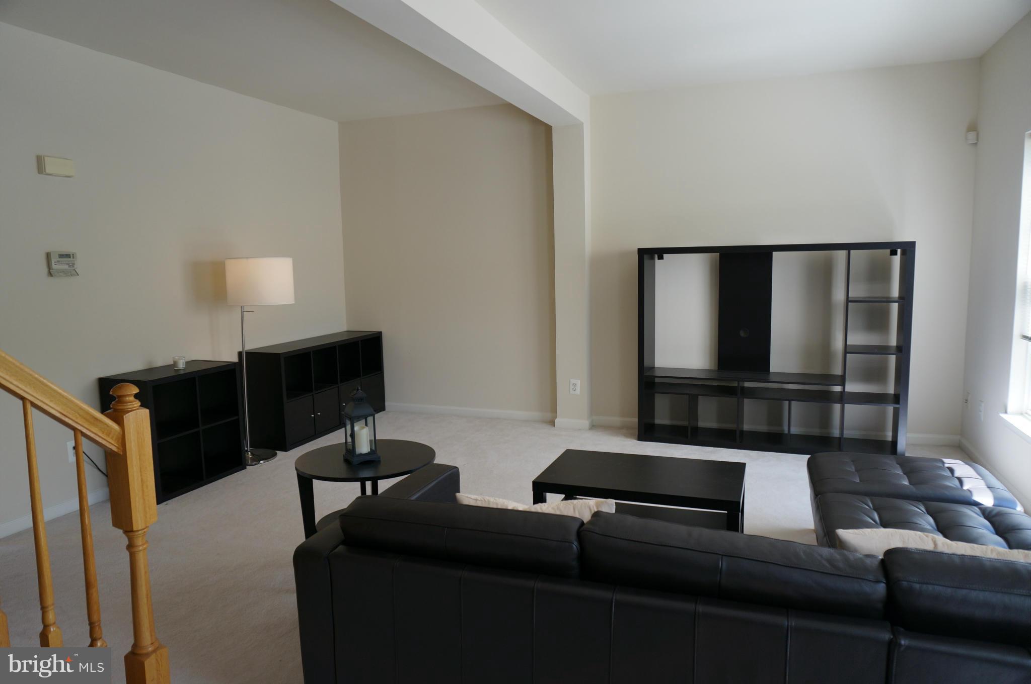 WELLESLEY - Residential Lease