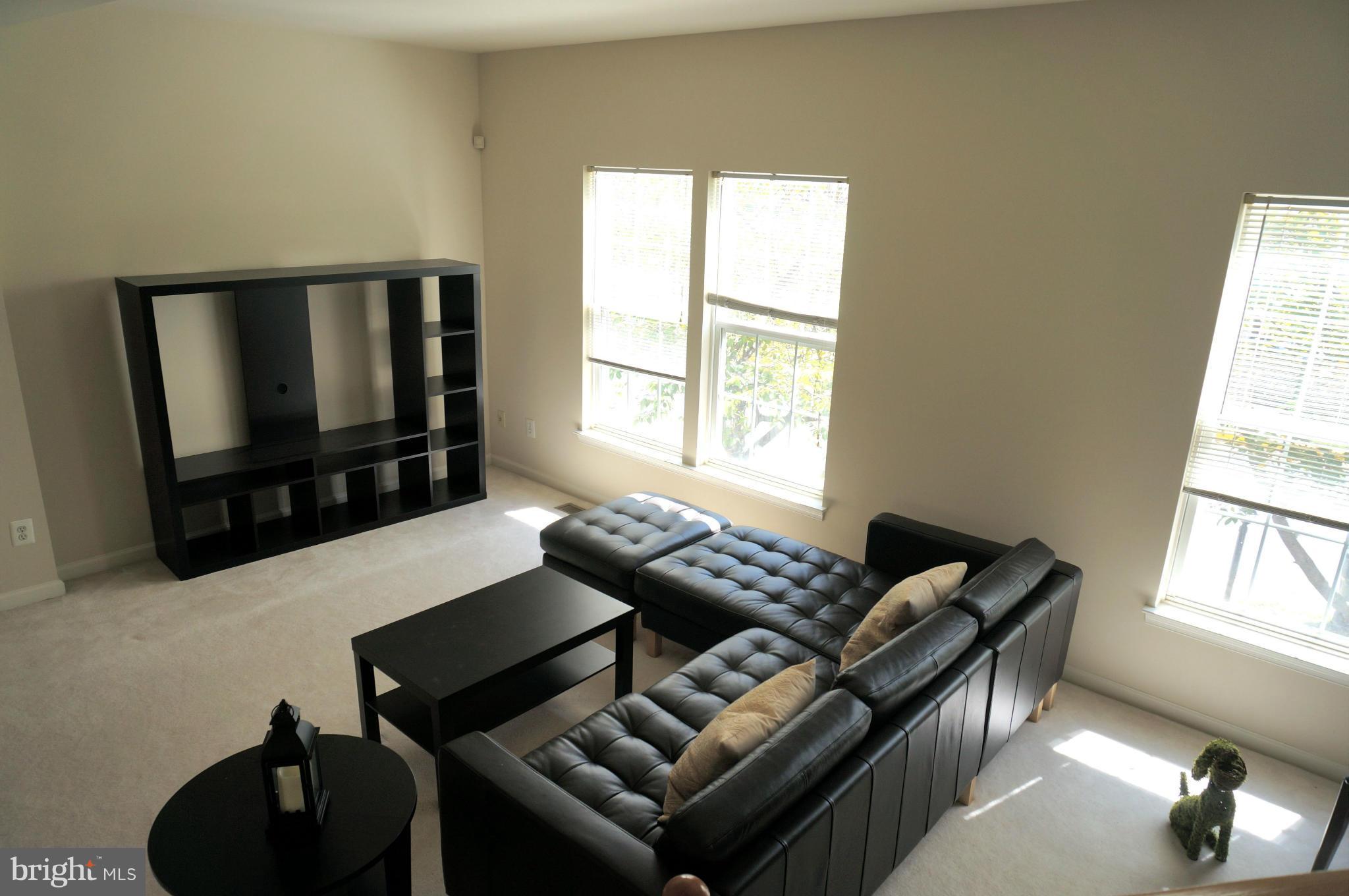 WELLESLEY - Residential Lease