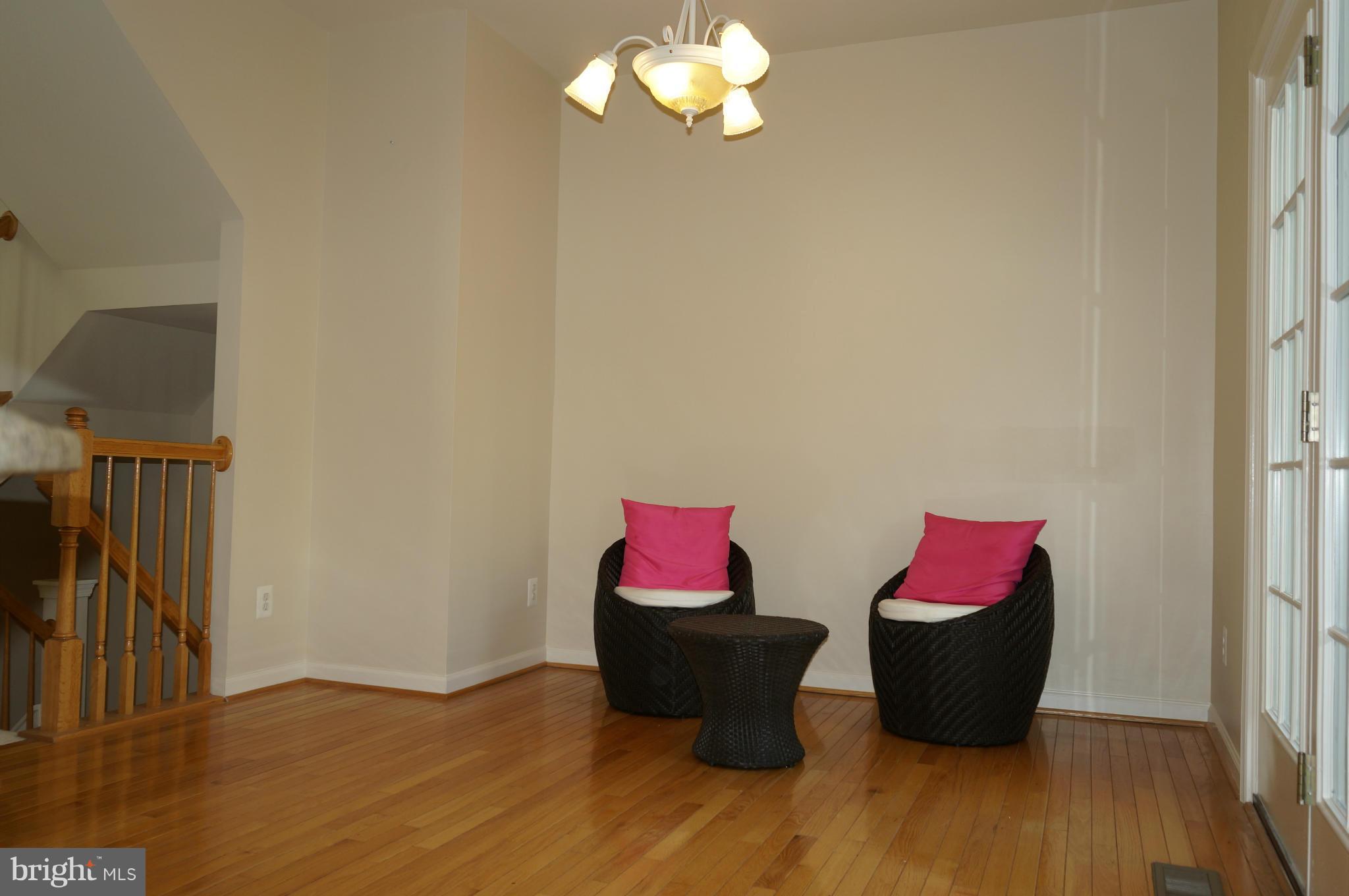 WELLESLEY - Residential Lease