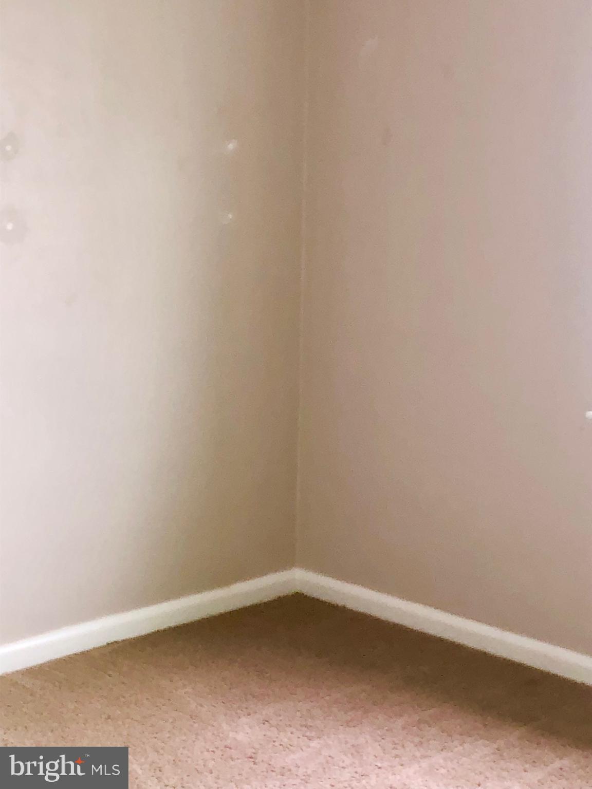 FAYETTEVILLE - Residential Lease