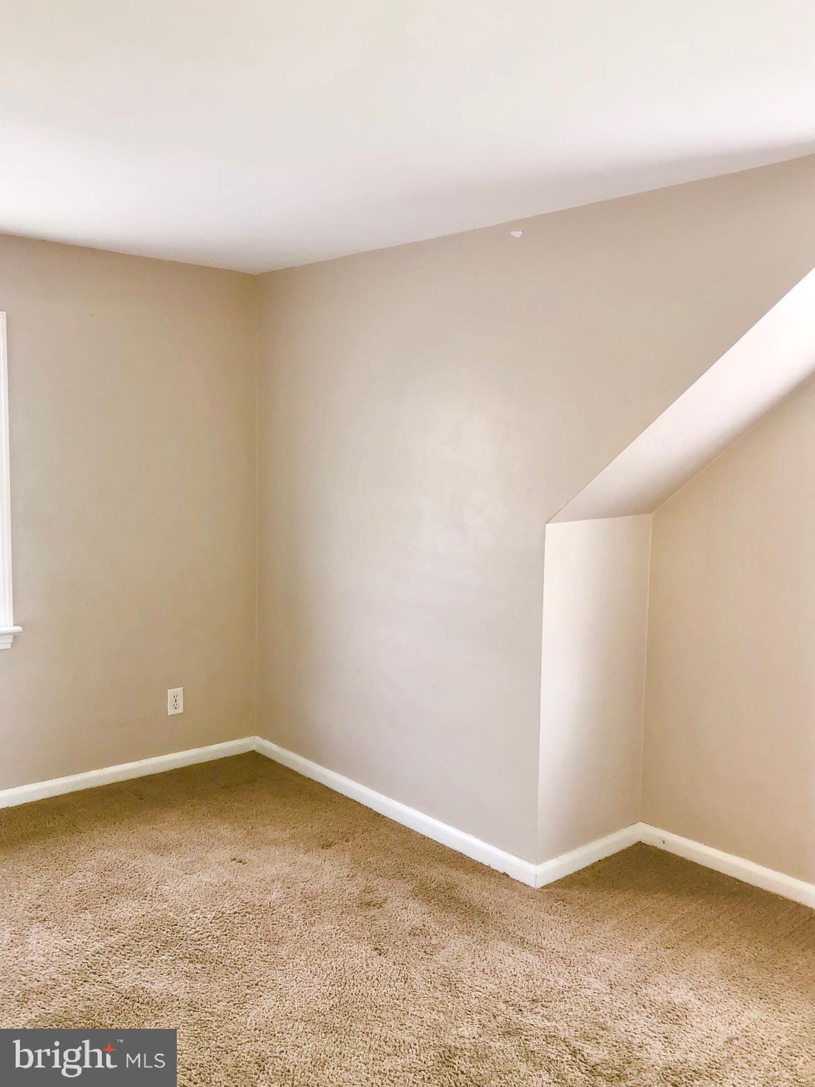 FAYETTEVILLE - Residential Lease