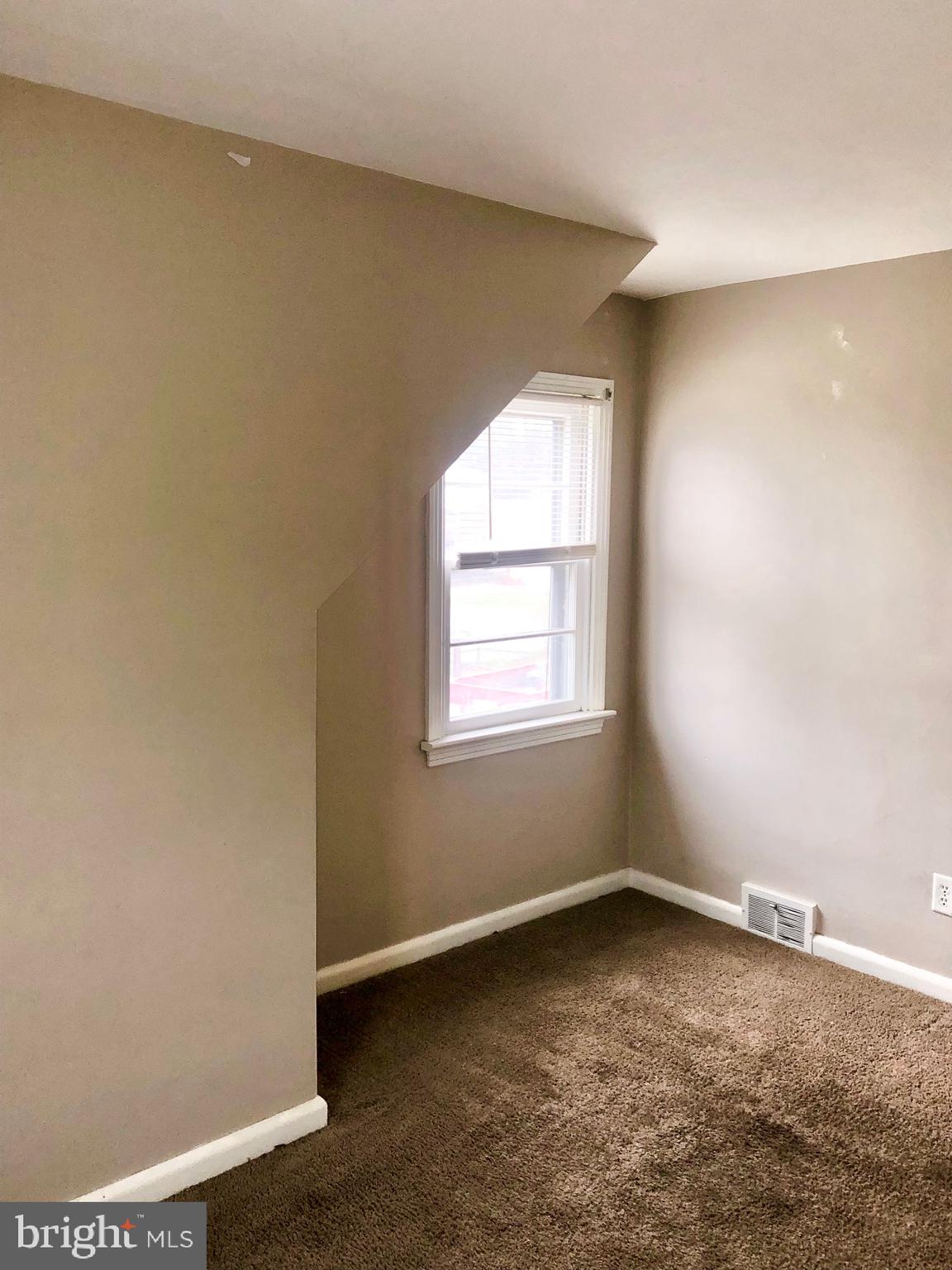 FAYETTEVILLE - Residential Lease