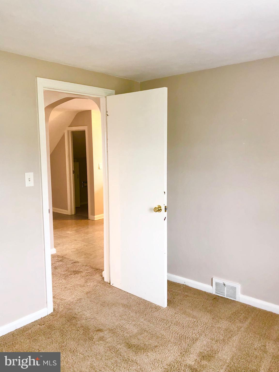 FAYETTEVILLE - Residential Lease