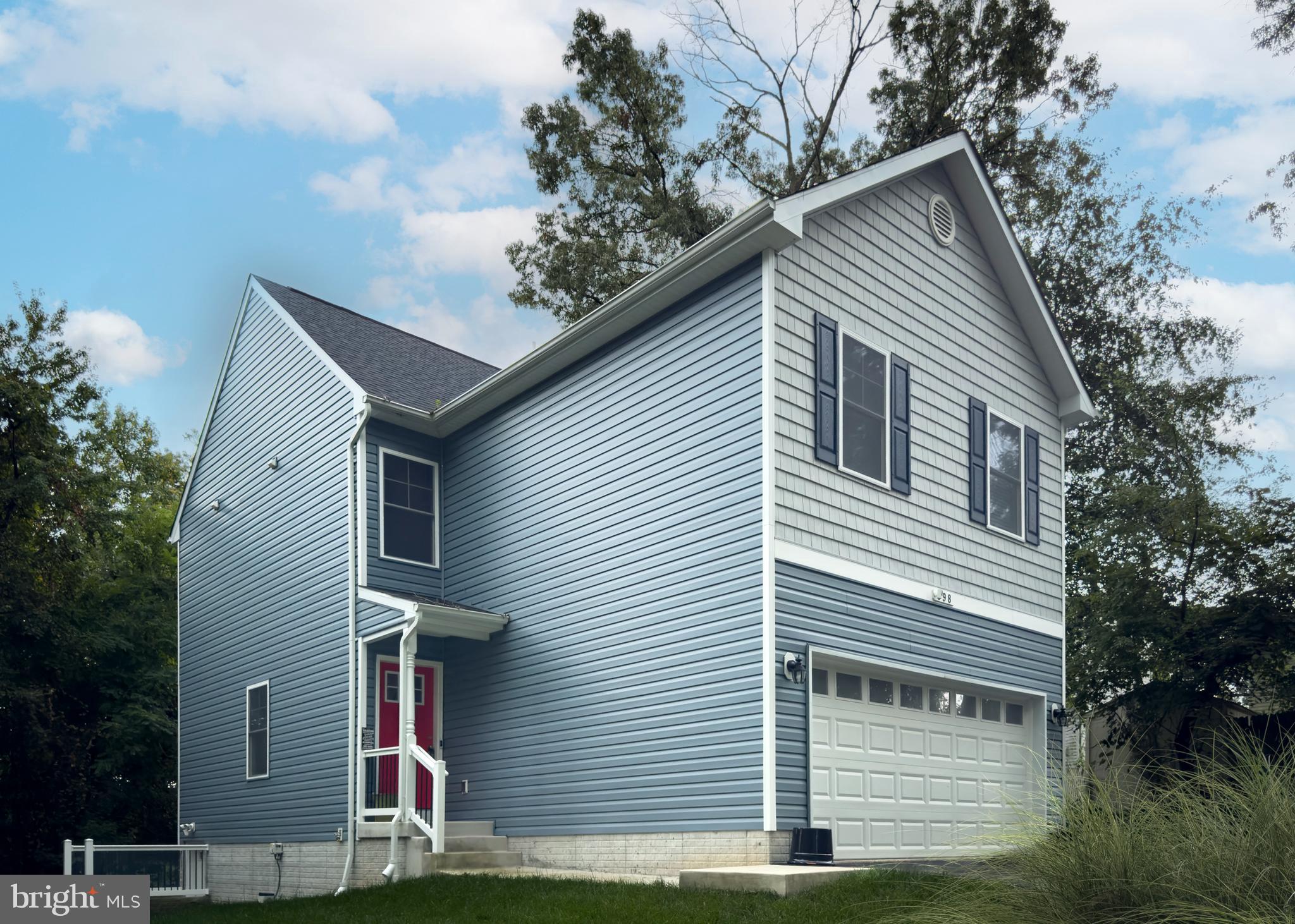 898 MARIGOLD ROAD