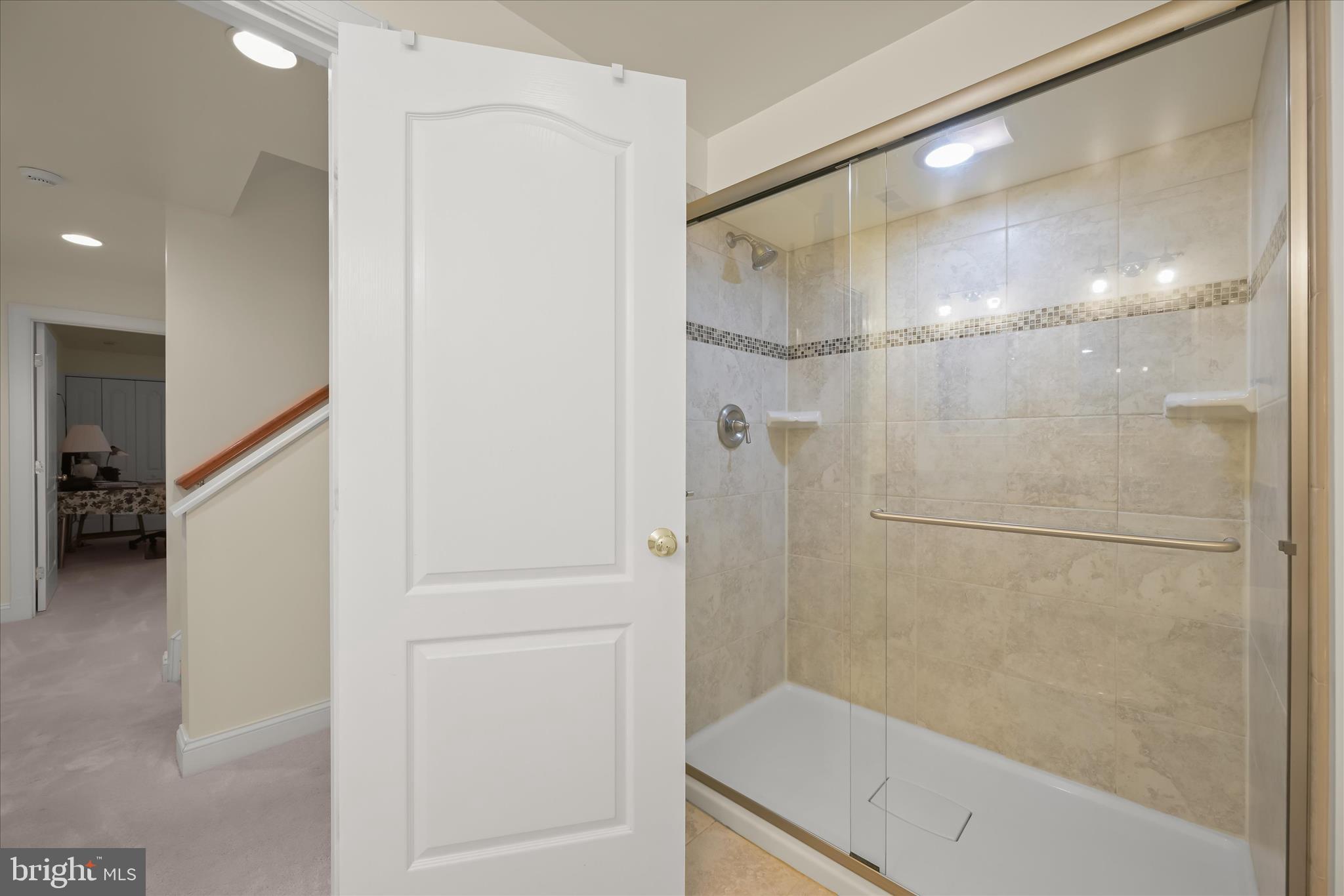 EMERSON - Residential