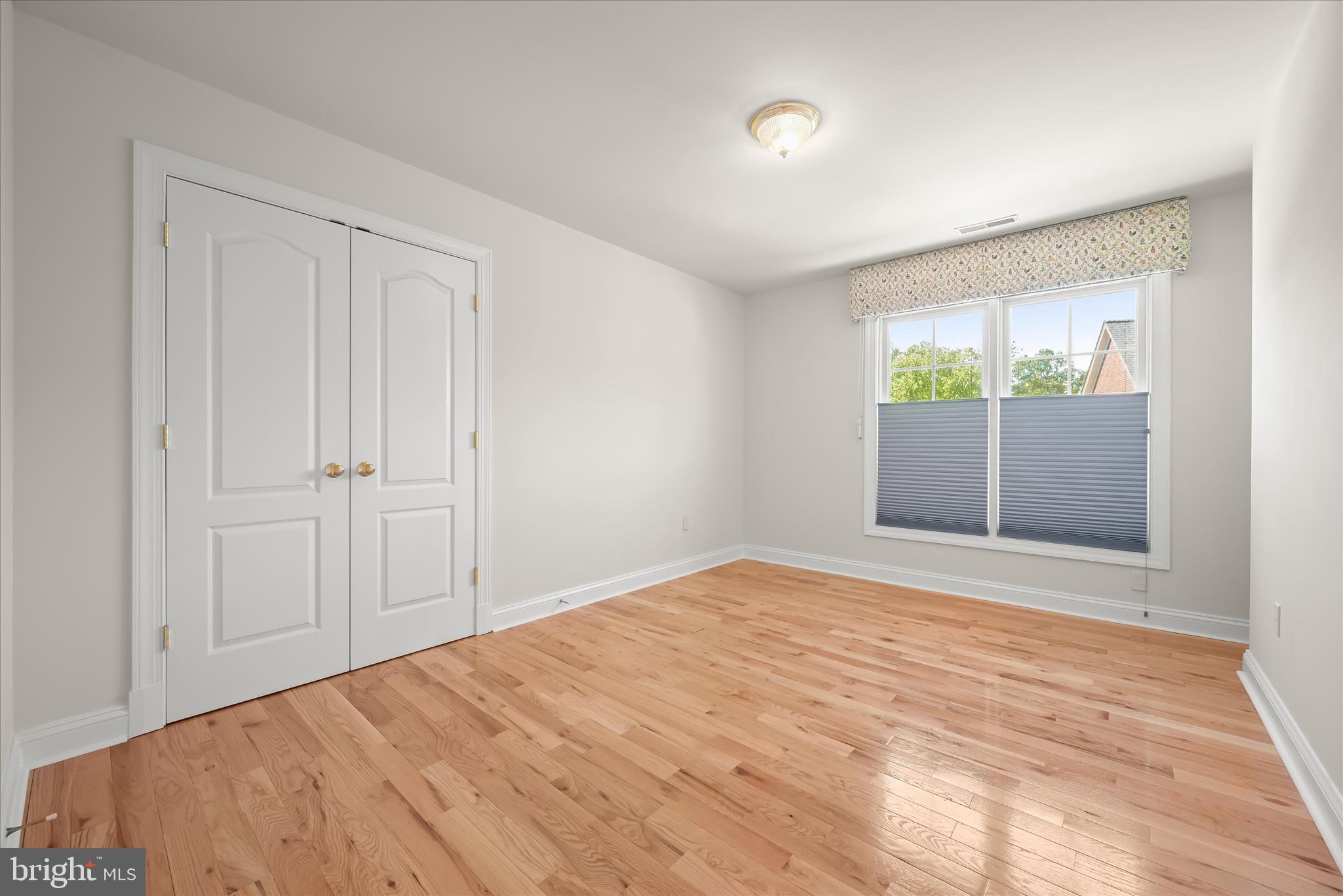 EMERSON - Residential