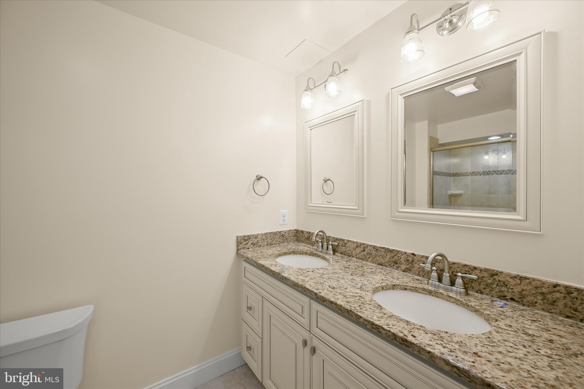 EMERSON - Residential