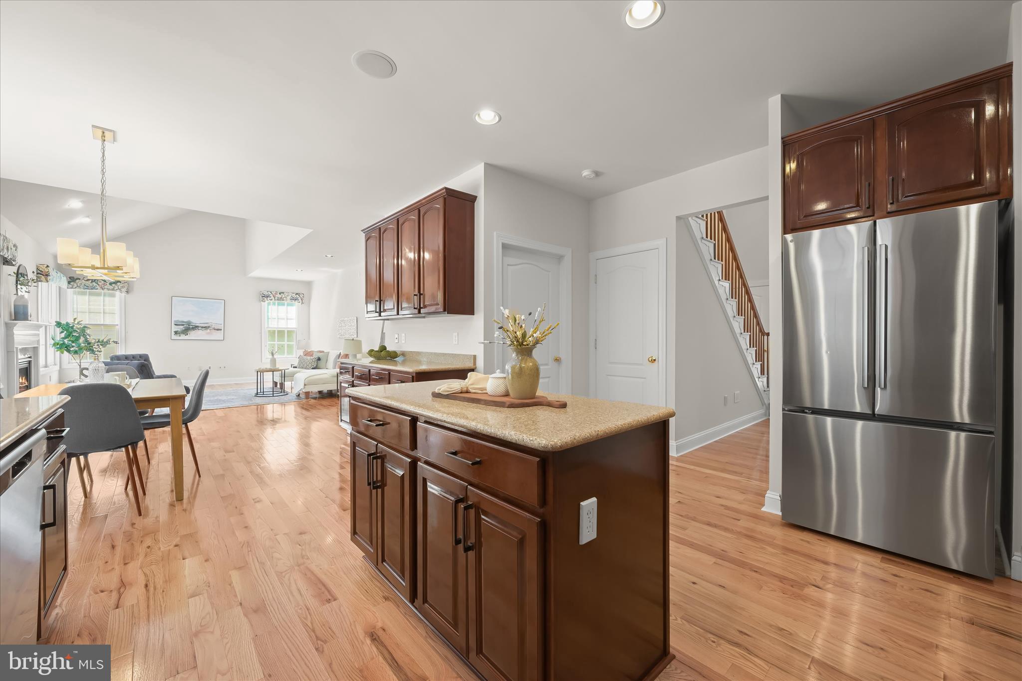 EMERSON - Residential