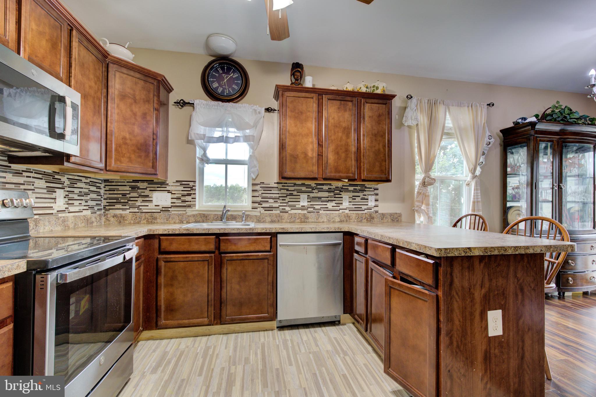 ARBOR HEIGHTS - Residential