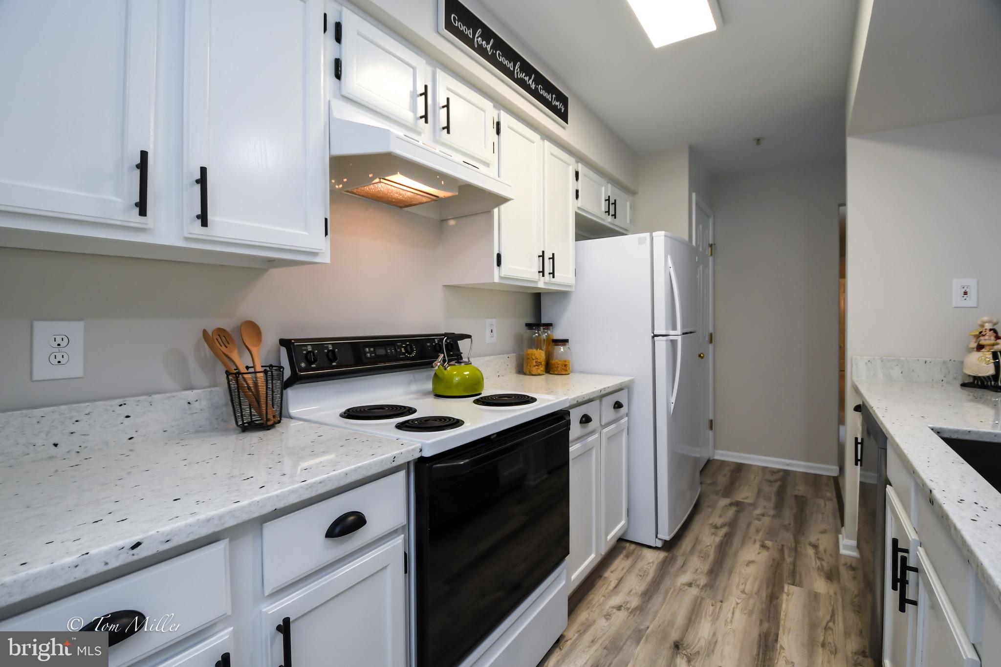 GREENSPRING EAST - Residential