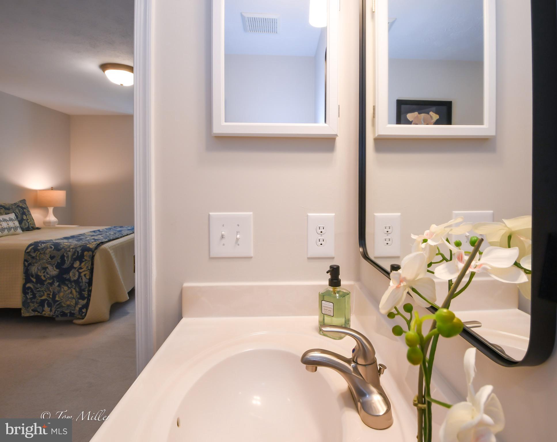 GREENSPRING EAST - Residential