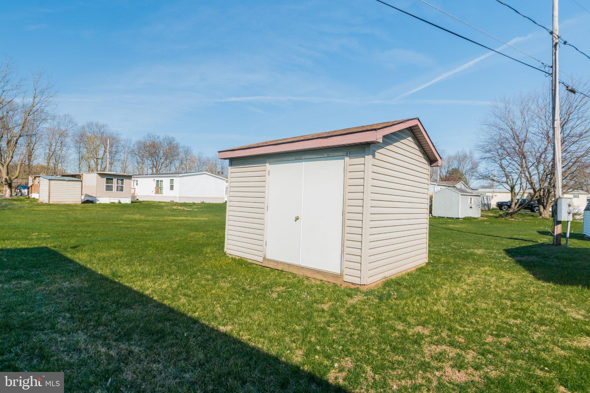 HARLAN SPRINGS - Residential