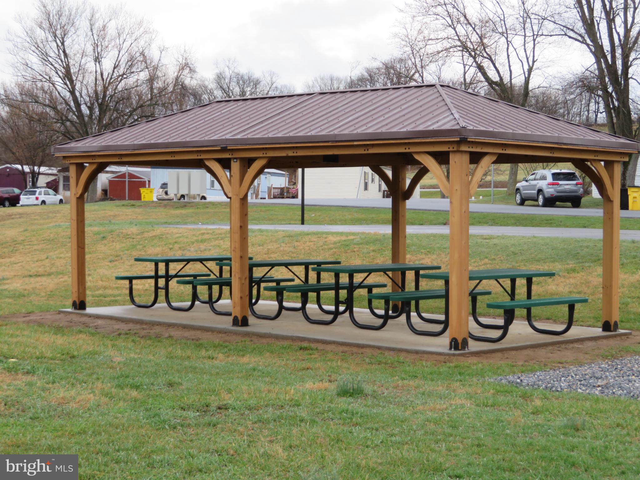 HARLAN SPRINGS - Residential