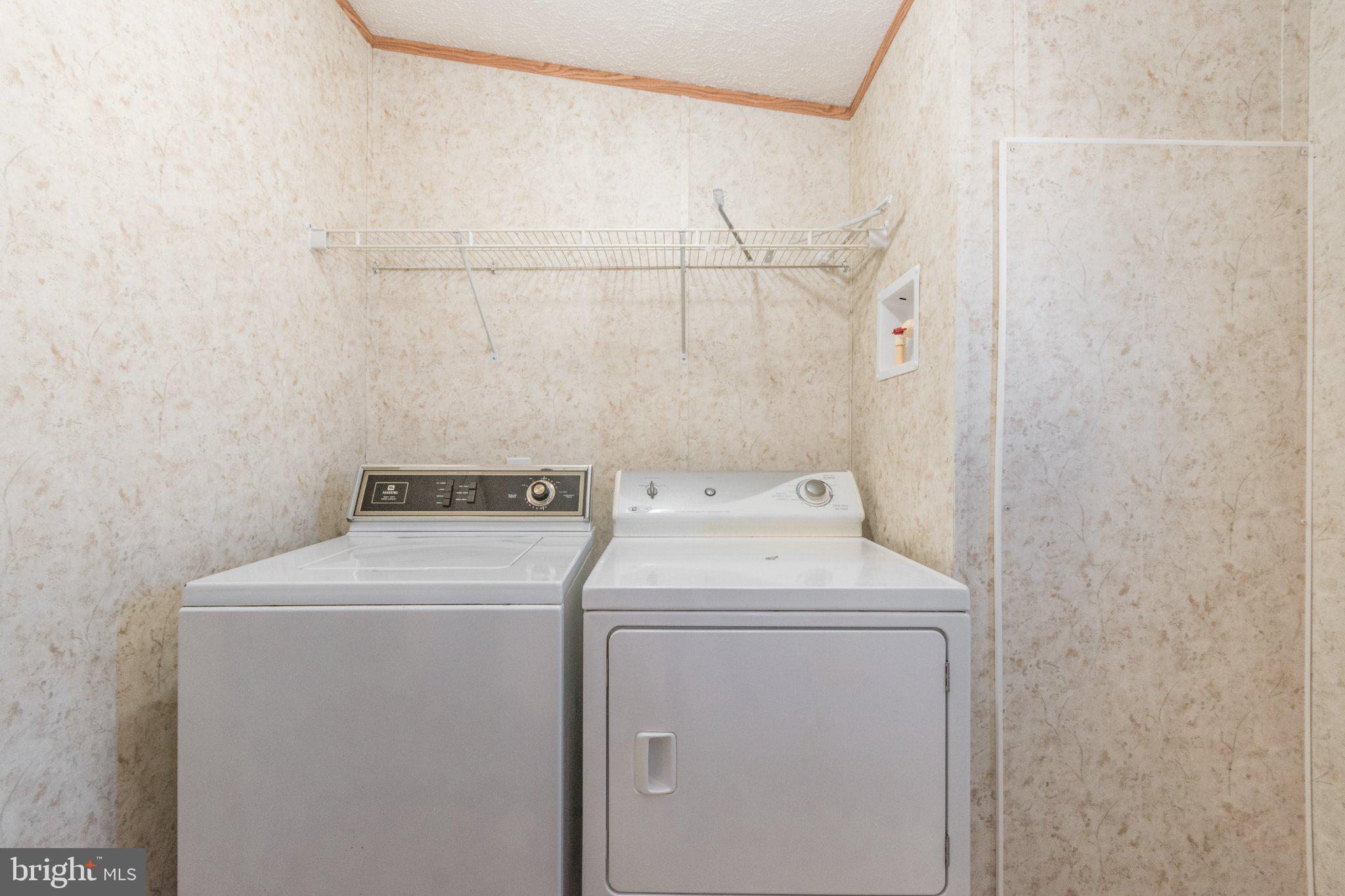 HARLAN SPRINGS - Residential