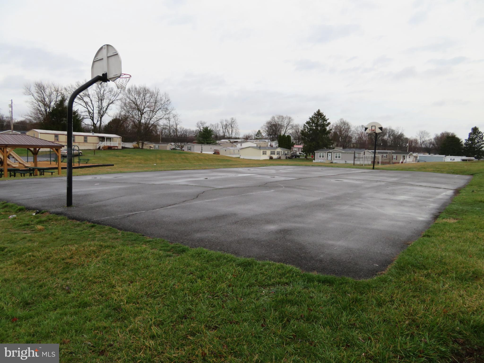 HARLAN SPRINGS - Residential