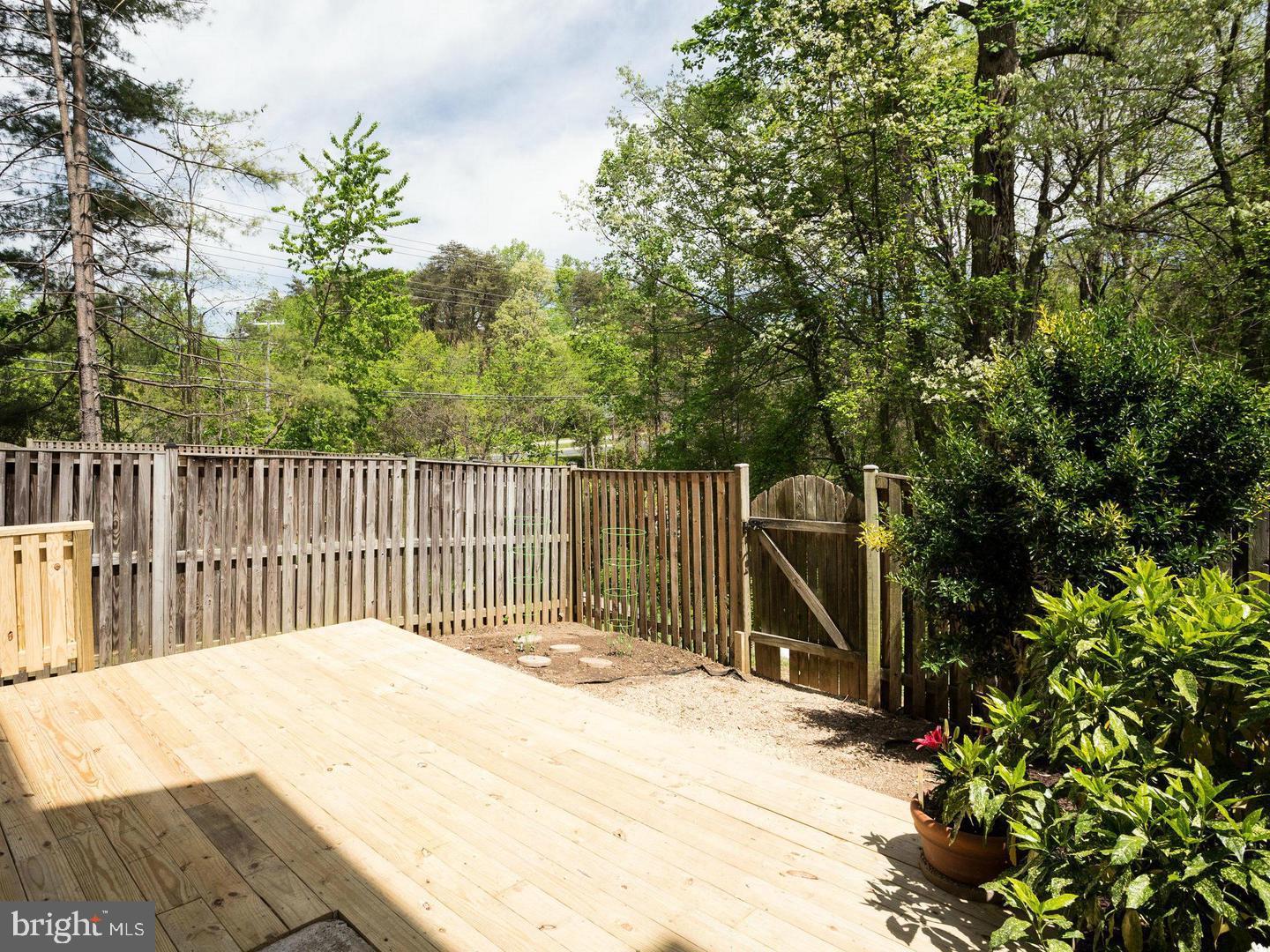 KINGS PARK WEST - Residential Lease