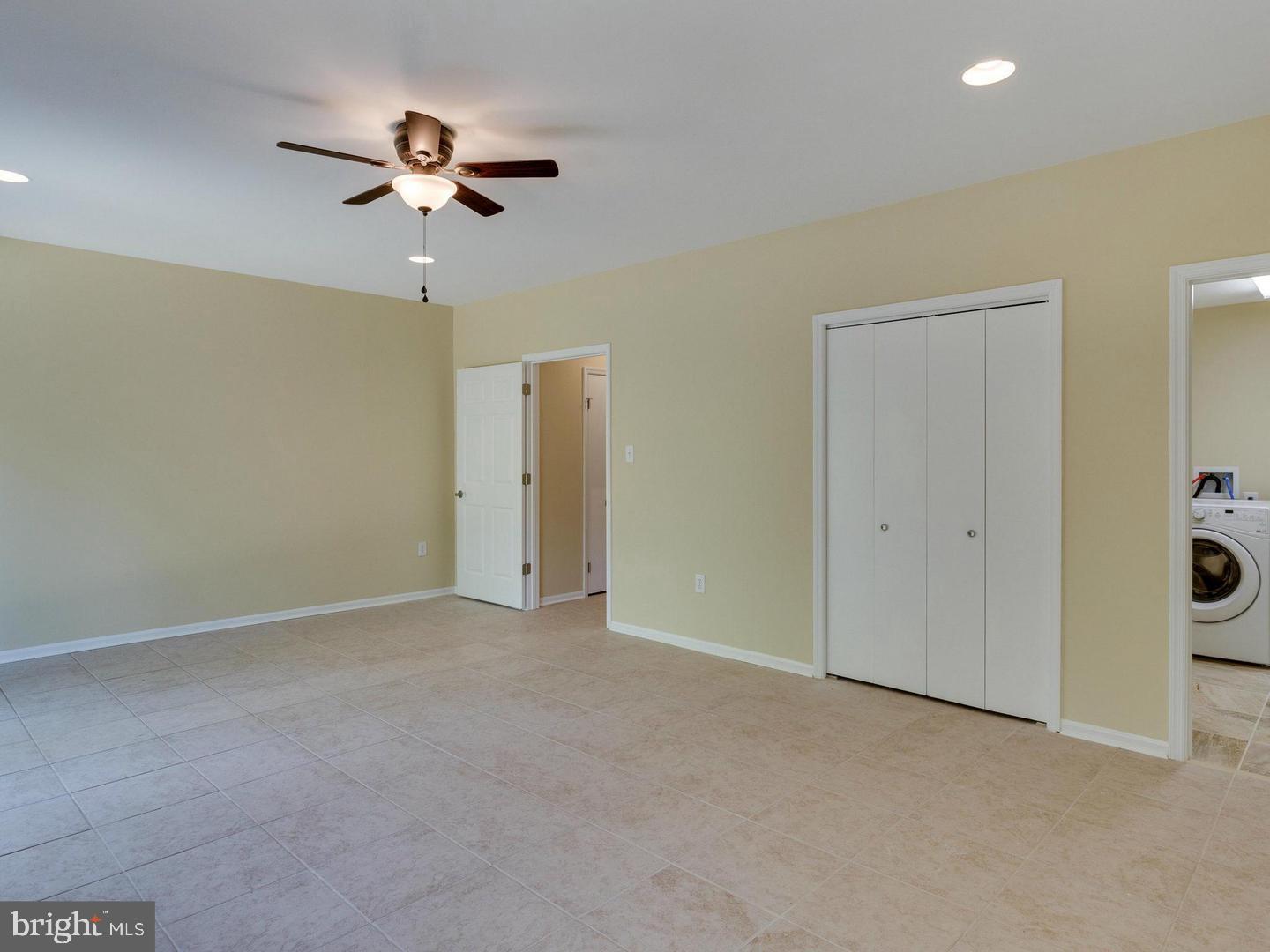 KINGS PARK WEST - Residential Lease