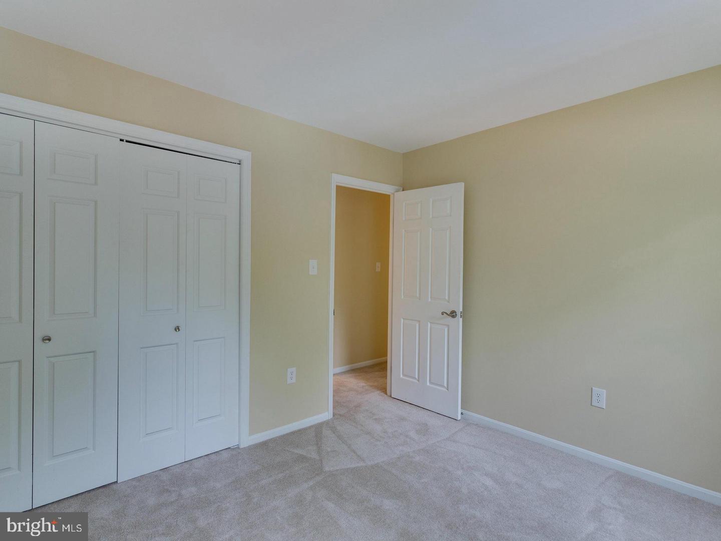 KINGS PARK WEST - Residential Lease