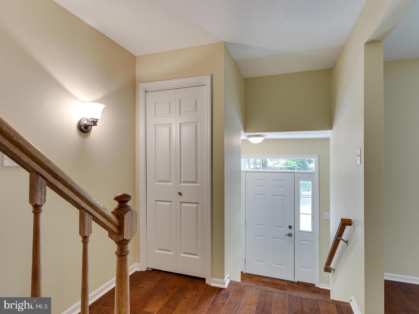 KINGS PARK WEST - Residential Lease