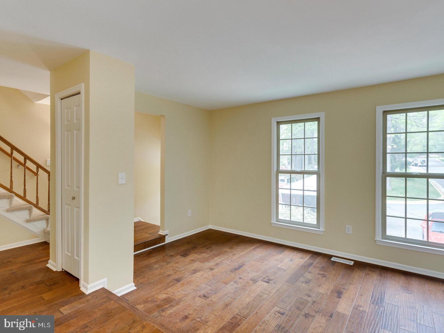 KINGS PARK WEST - Residential Lease