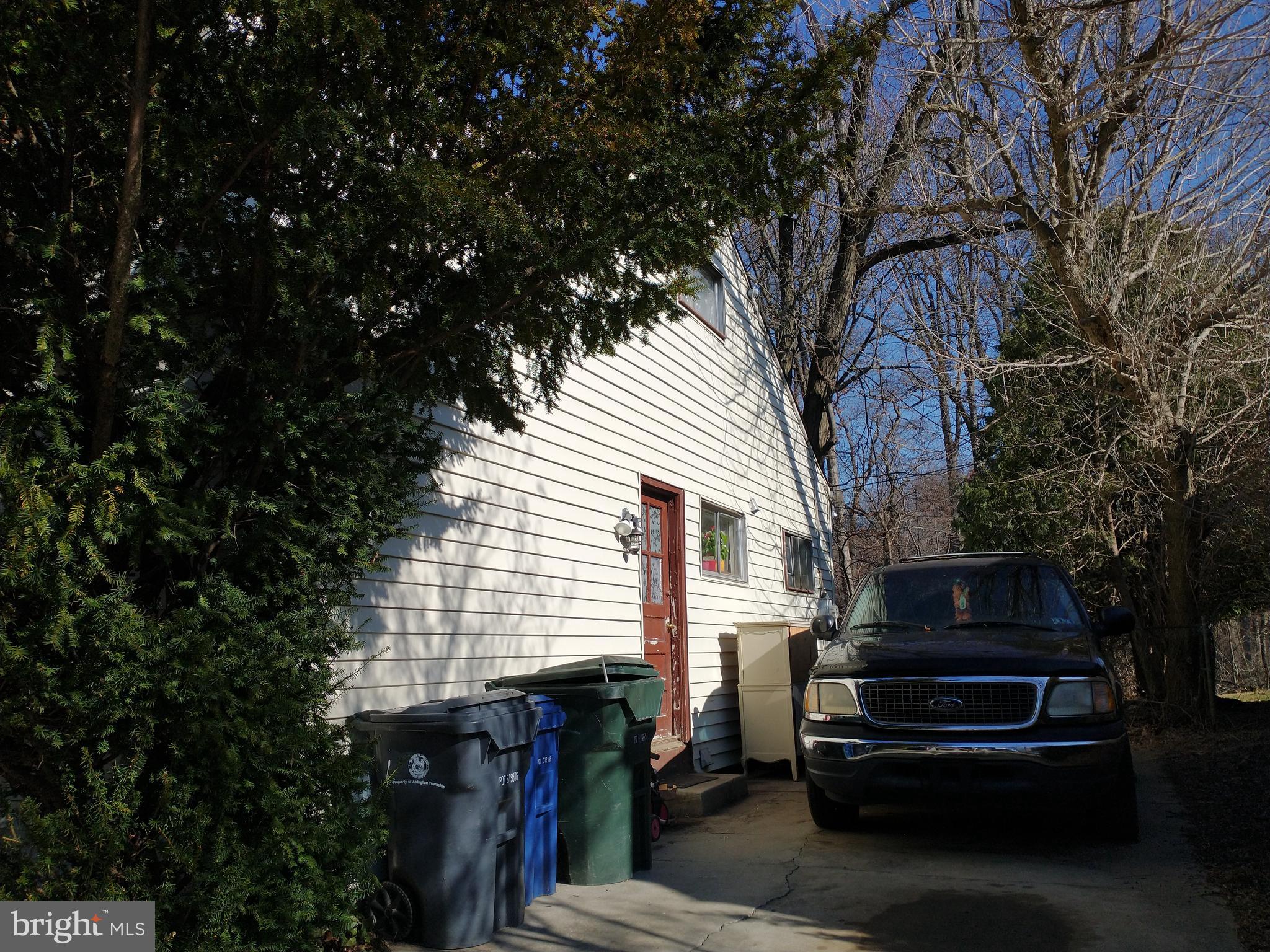 GLENSIDE - Residential