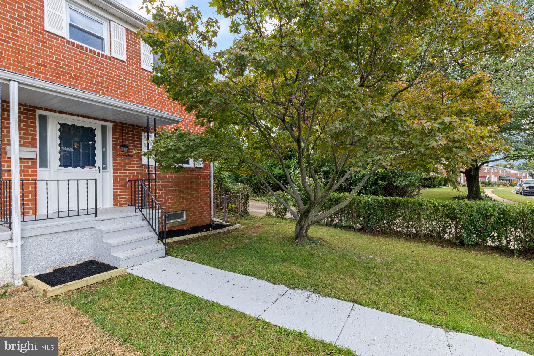 INGLESIDE PARK - Residential