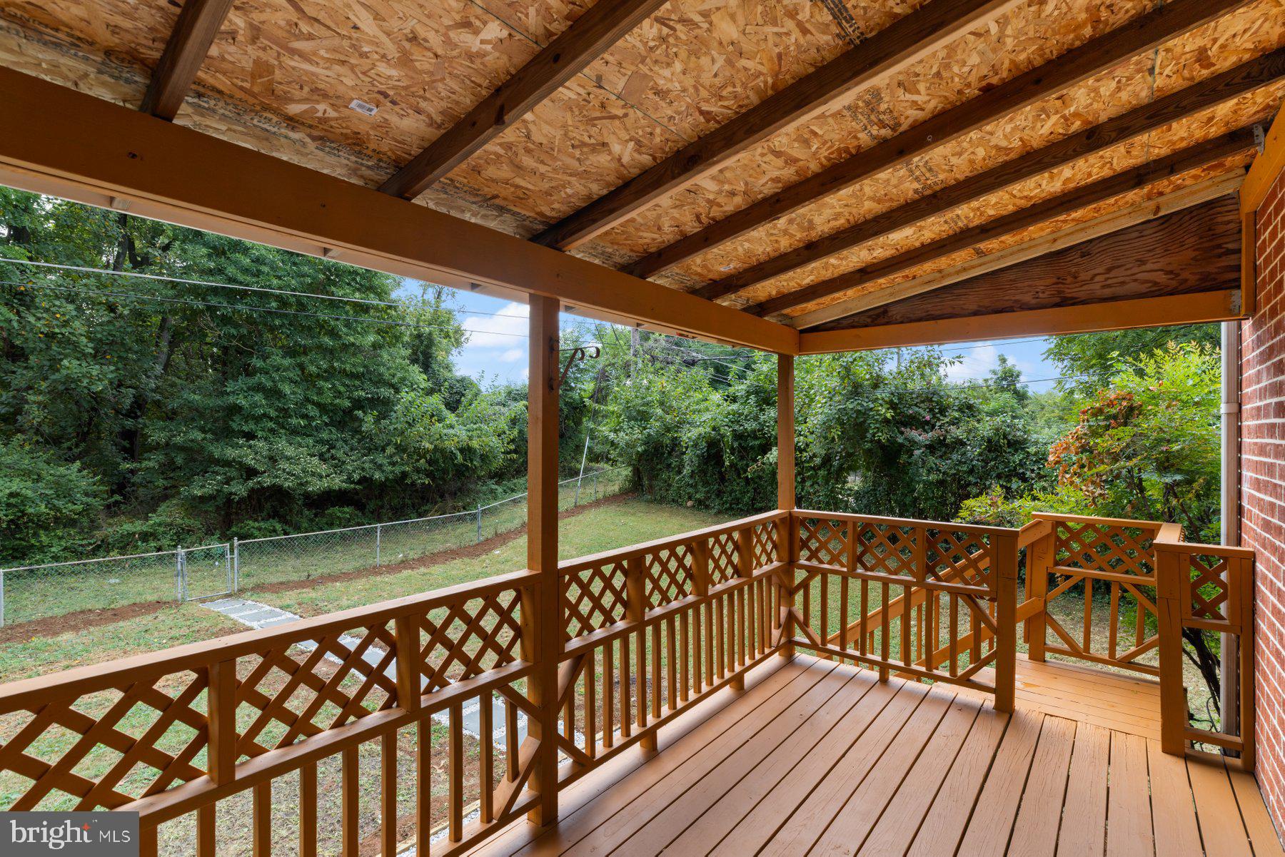 INGLESIDE PARK - Residential