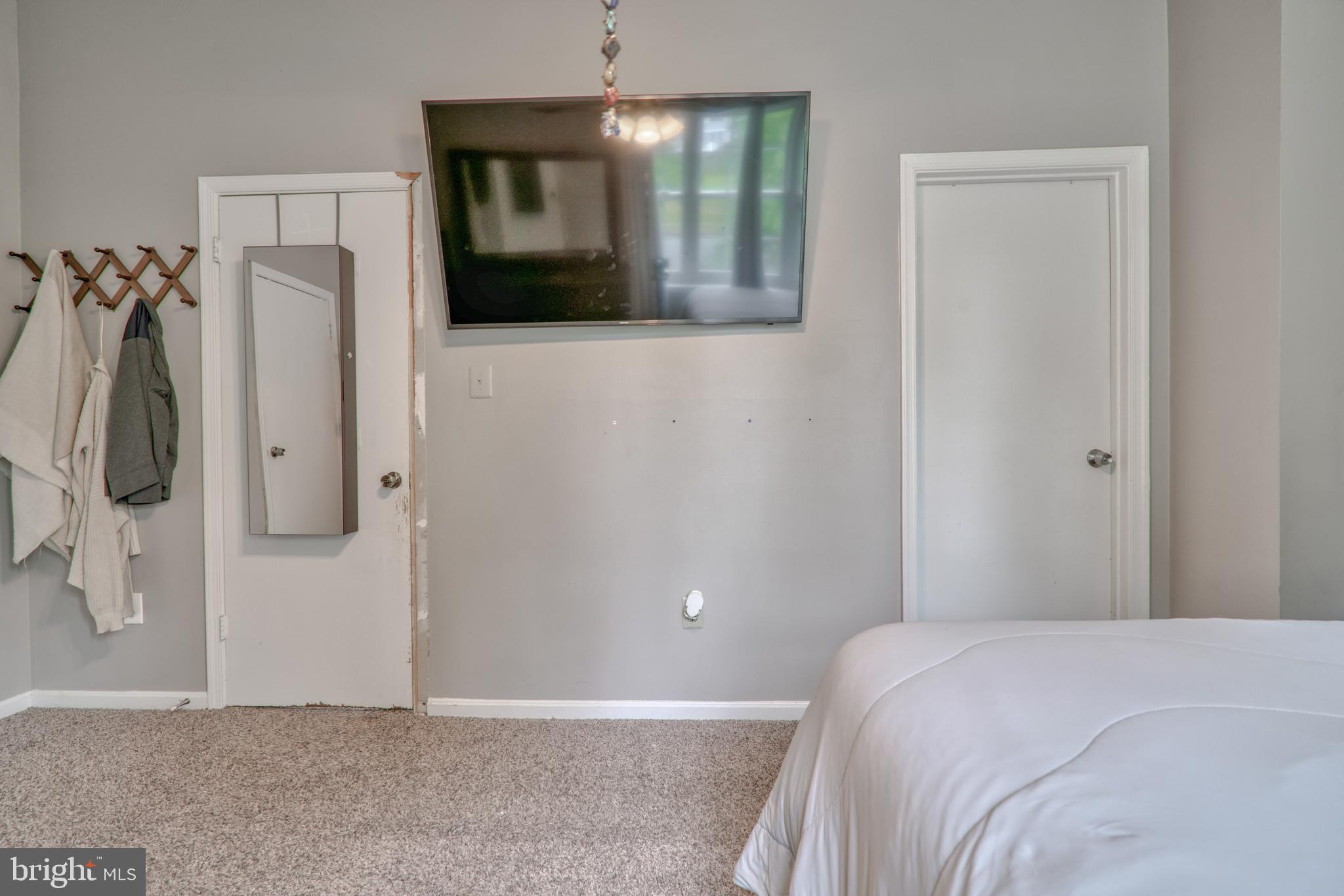 CONSTANT BRANCH - Residential