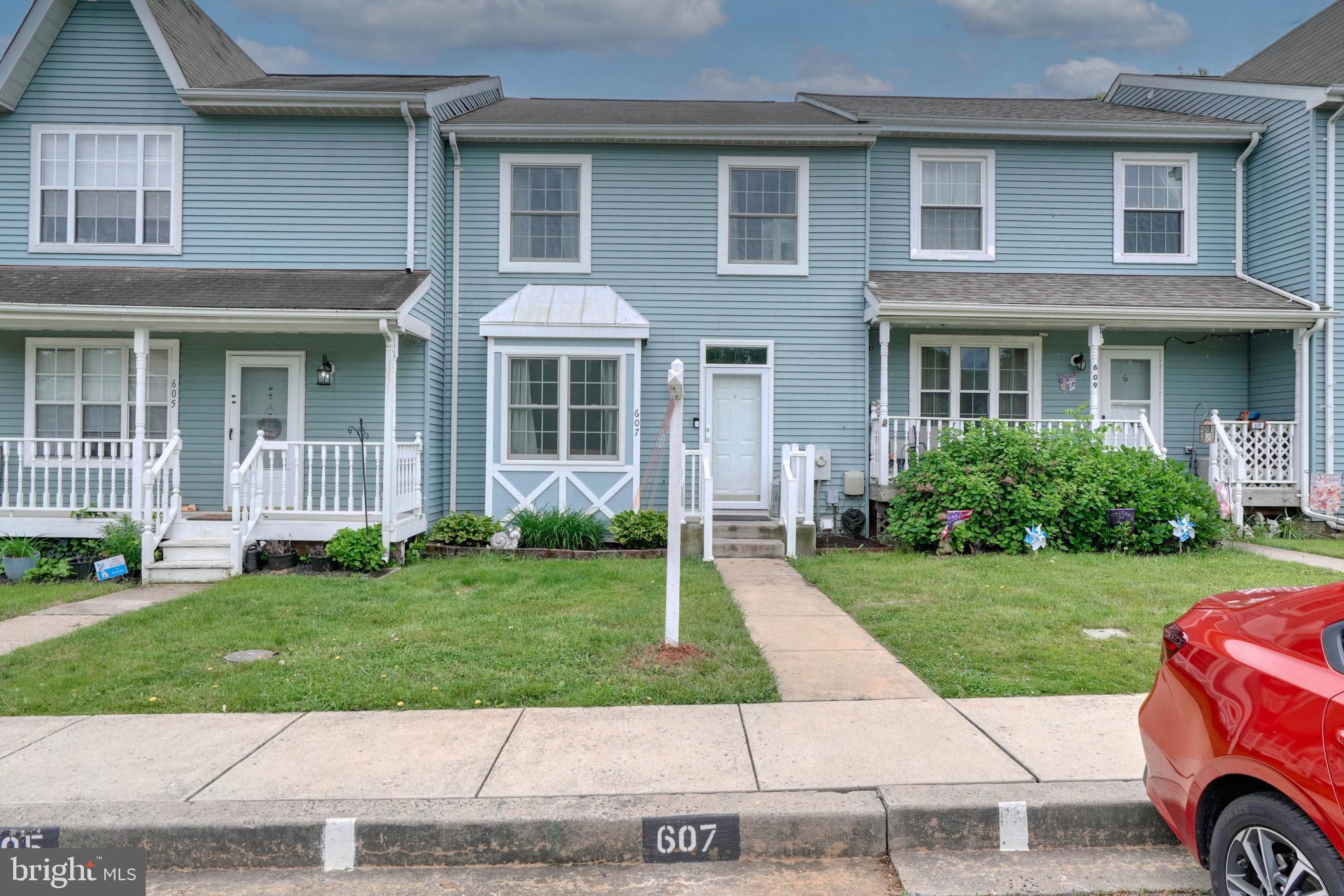 CONSTANT BRANCH - Residential