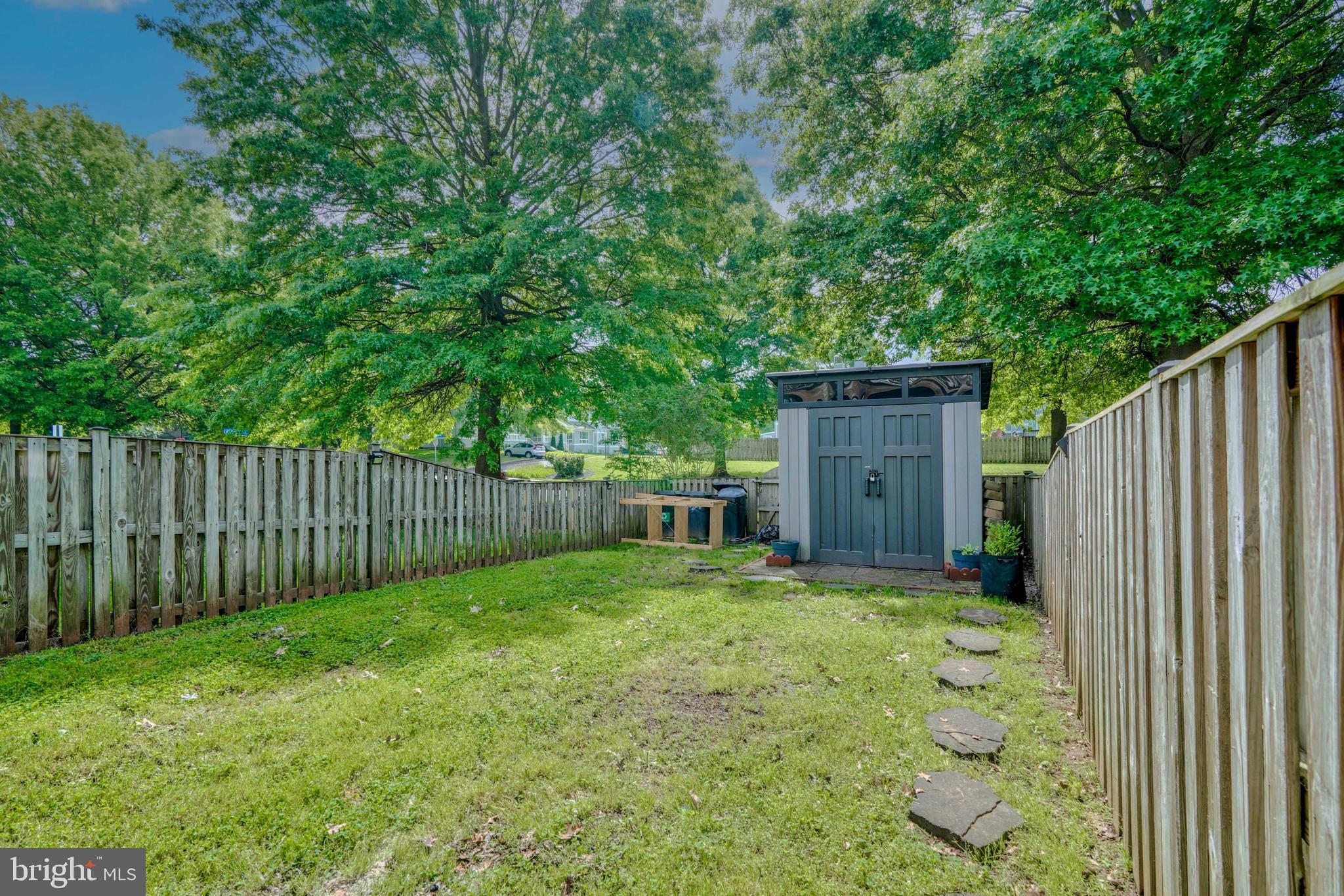 CONSTANT BRANCH - Residential