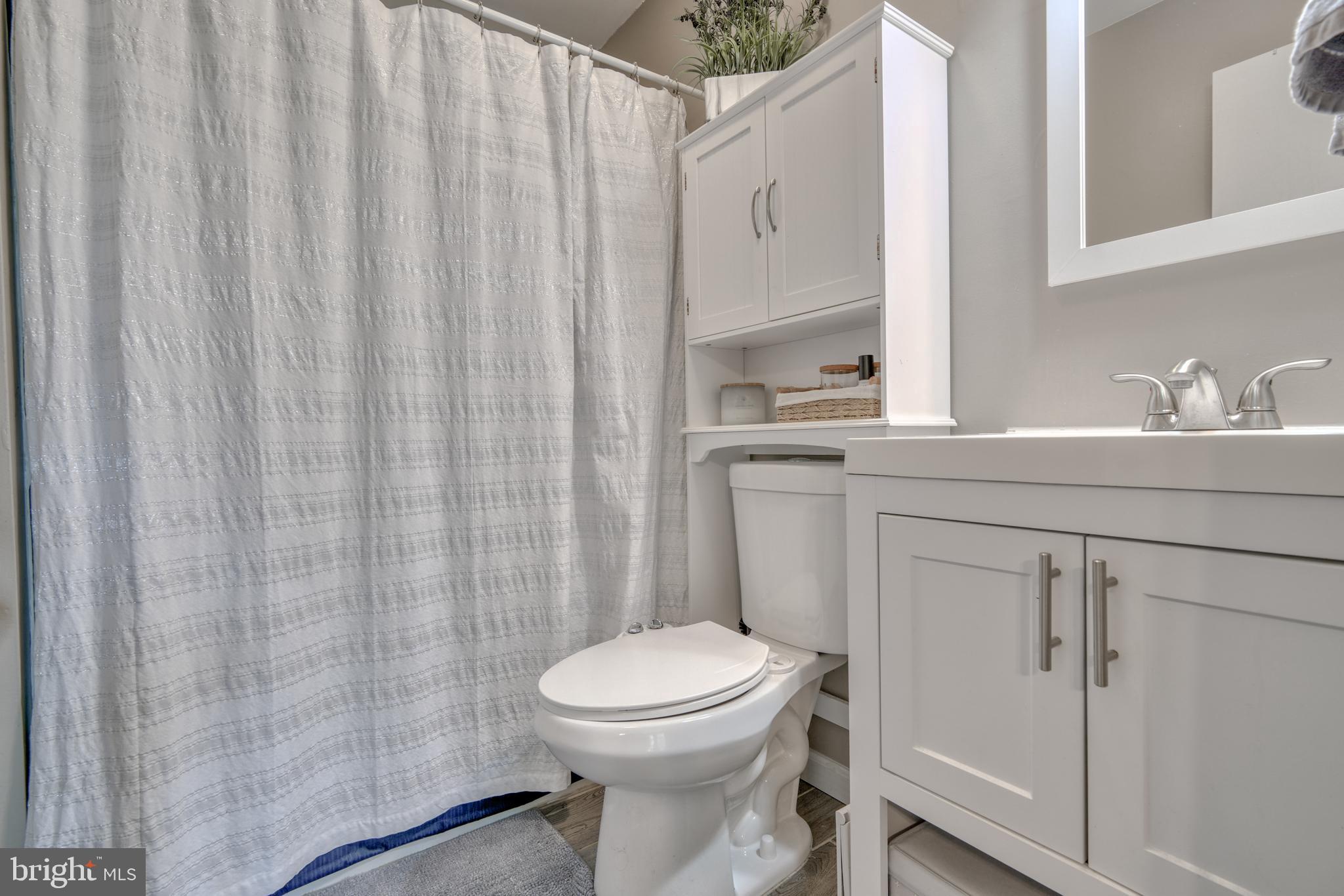 CONSTANT BRANCH - Residential