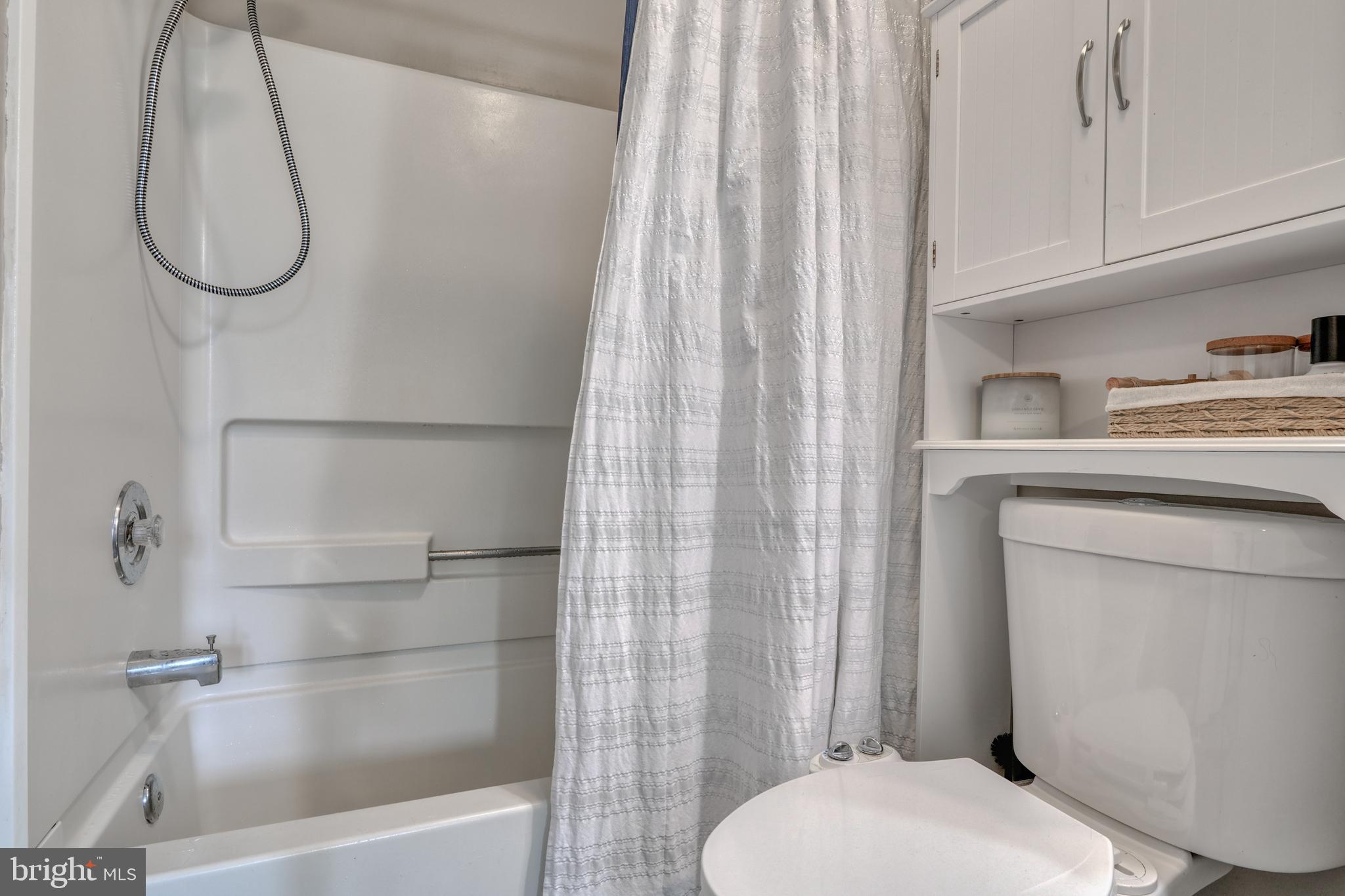 CONSTANT BRANCH - Residential