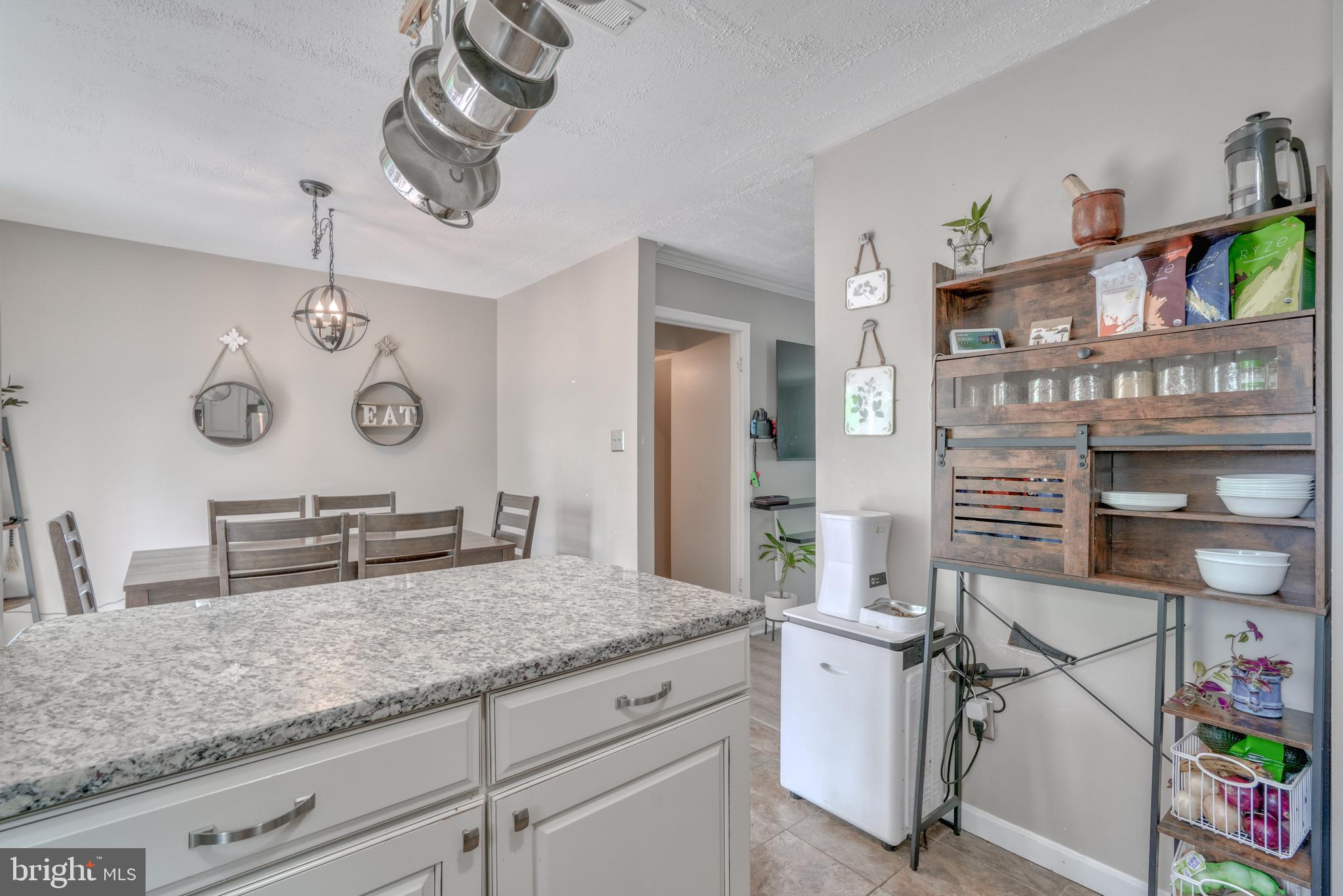 CONSTANT BRANCH - Residential