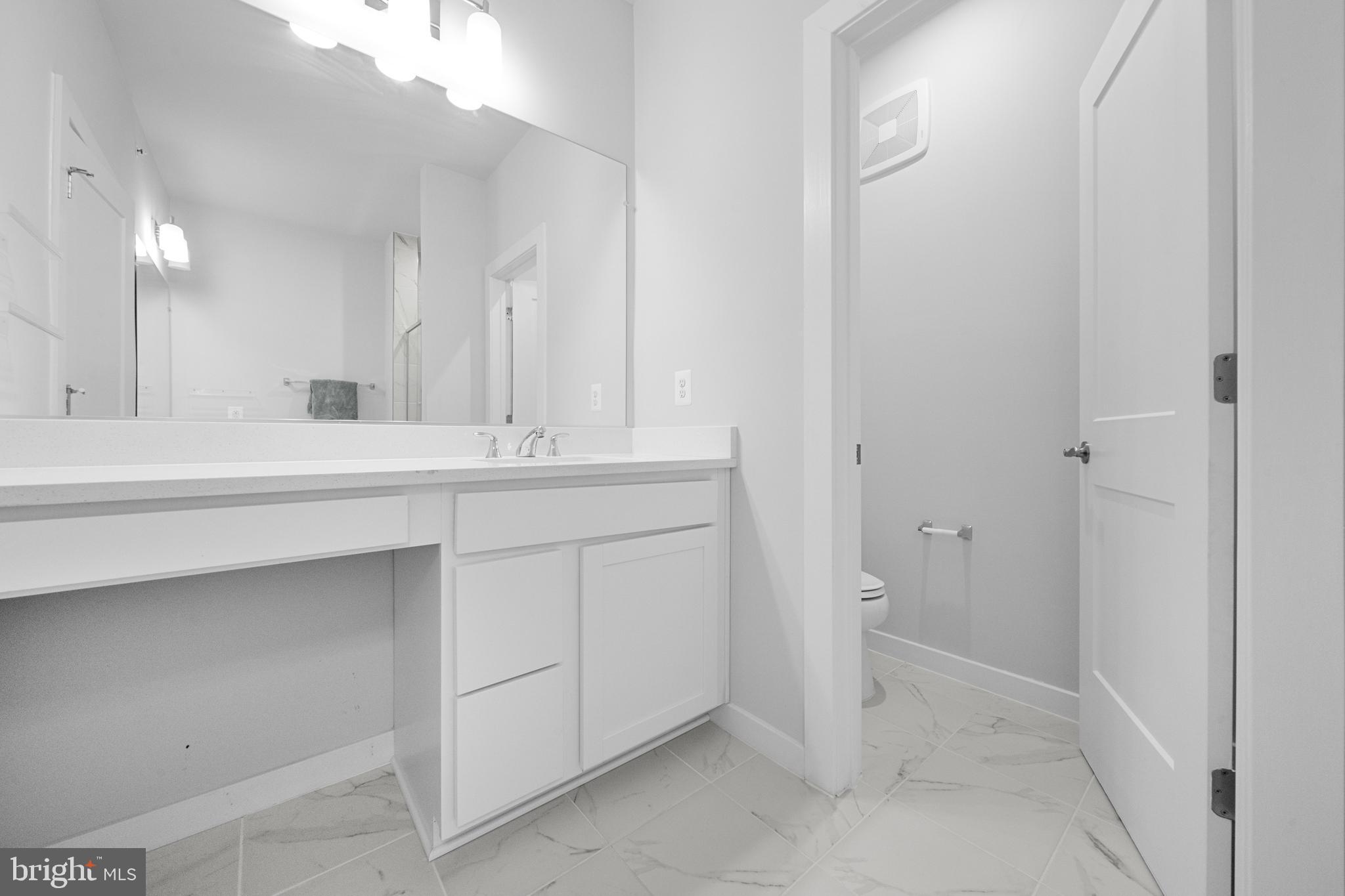 ASHBURN STATION - Residential