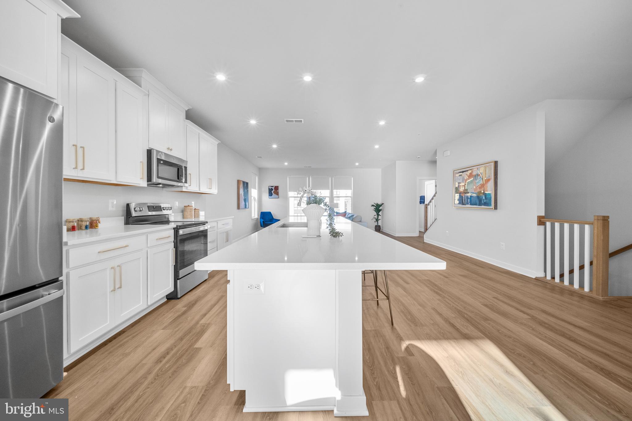 ASHBURN STATION - Residential