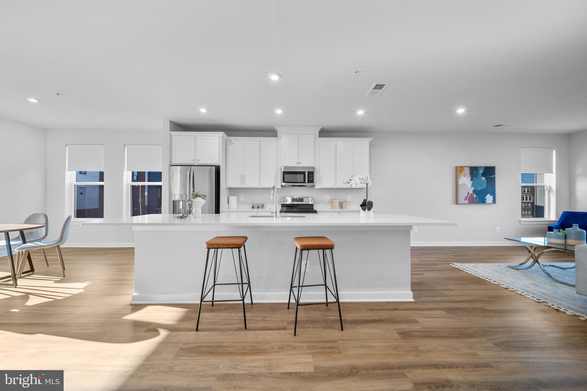 ASHBURN STATION - Residential