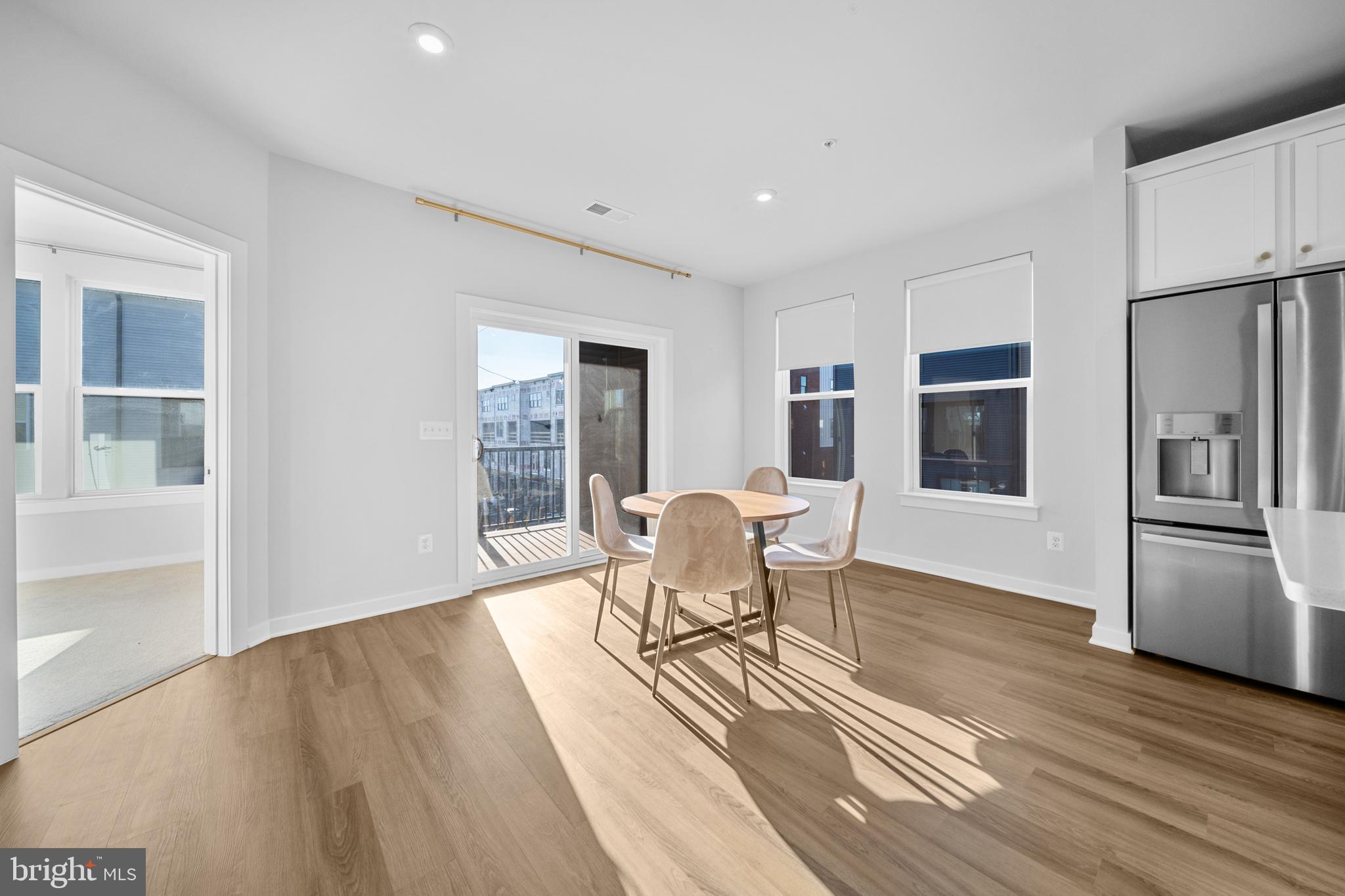 ASHBURN STATION - Residential