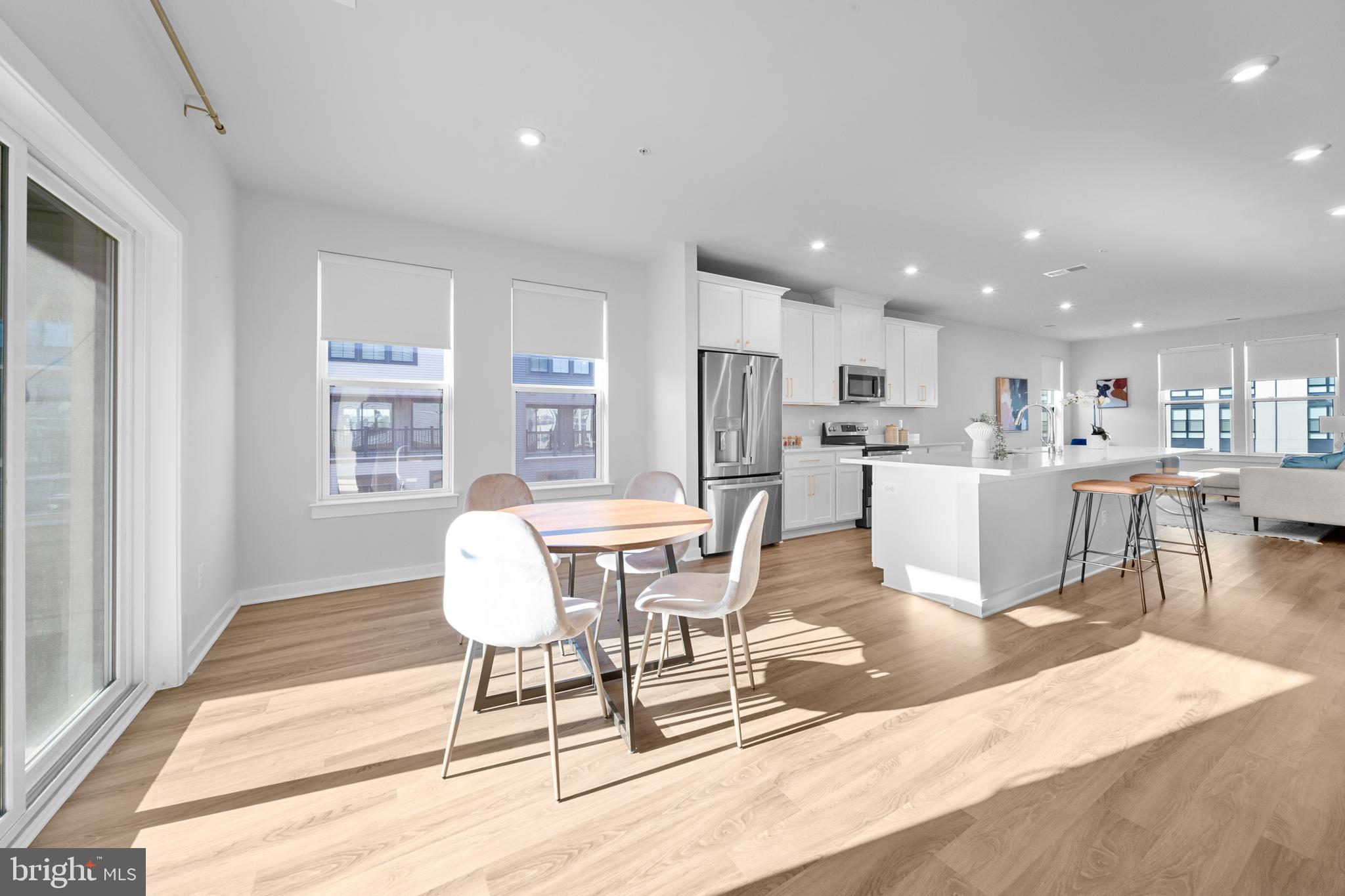 ASHBURN STATION - Residential