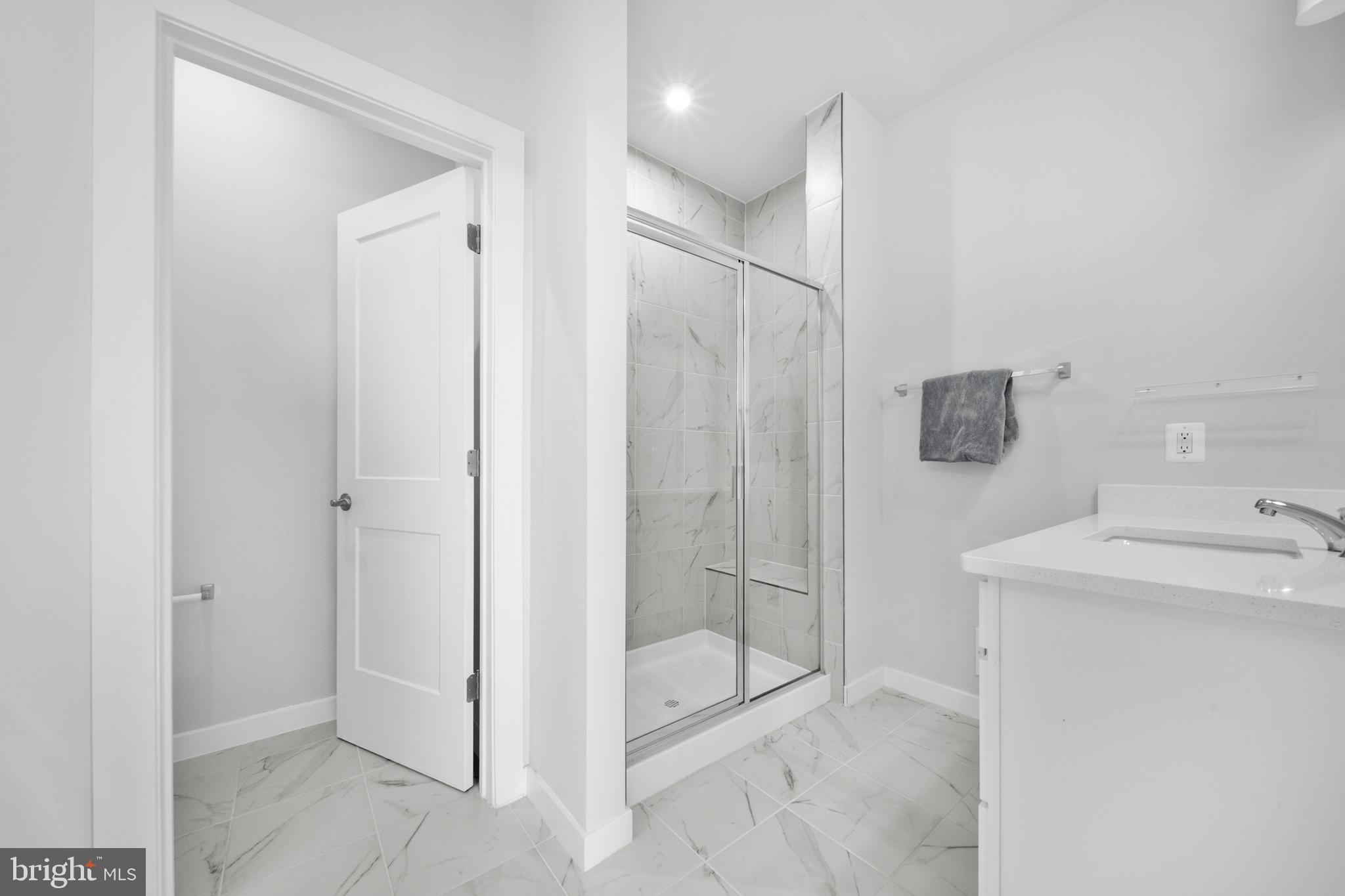 ASHBURN STATION - Residential