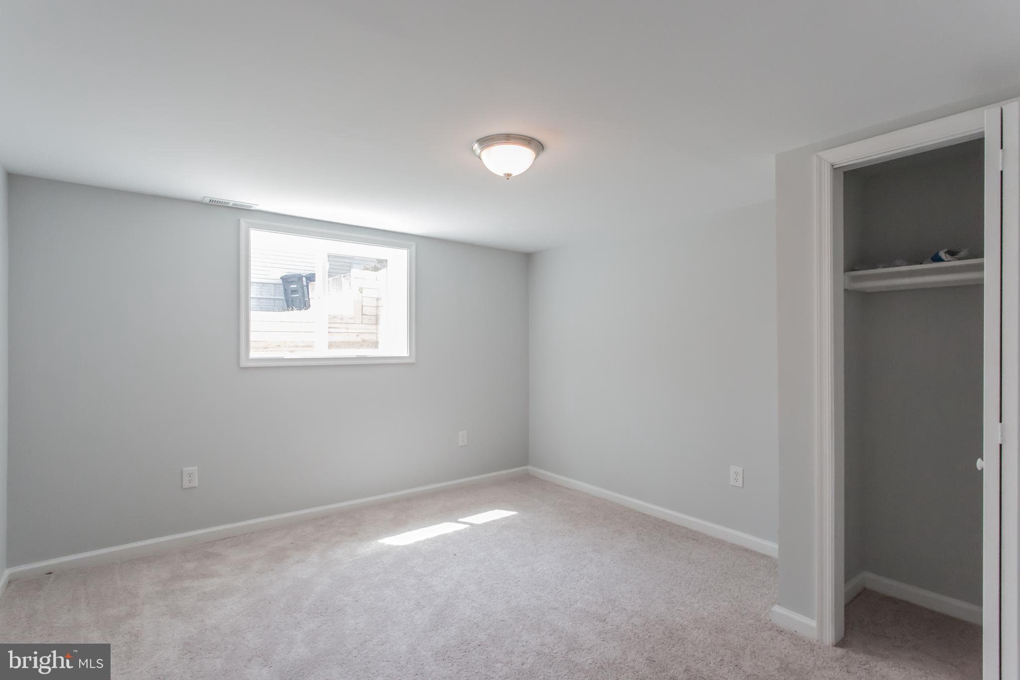 BROADVIEW - Residential