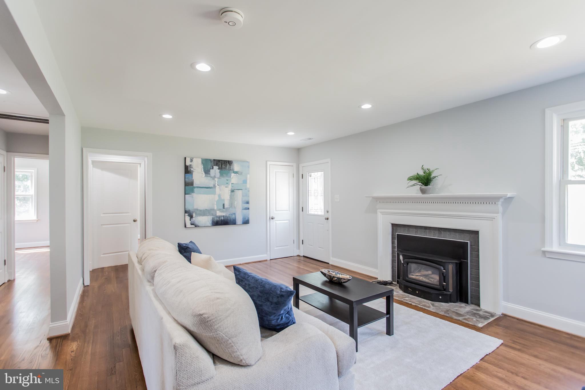 BROADVIEW - Residential