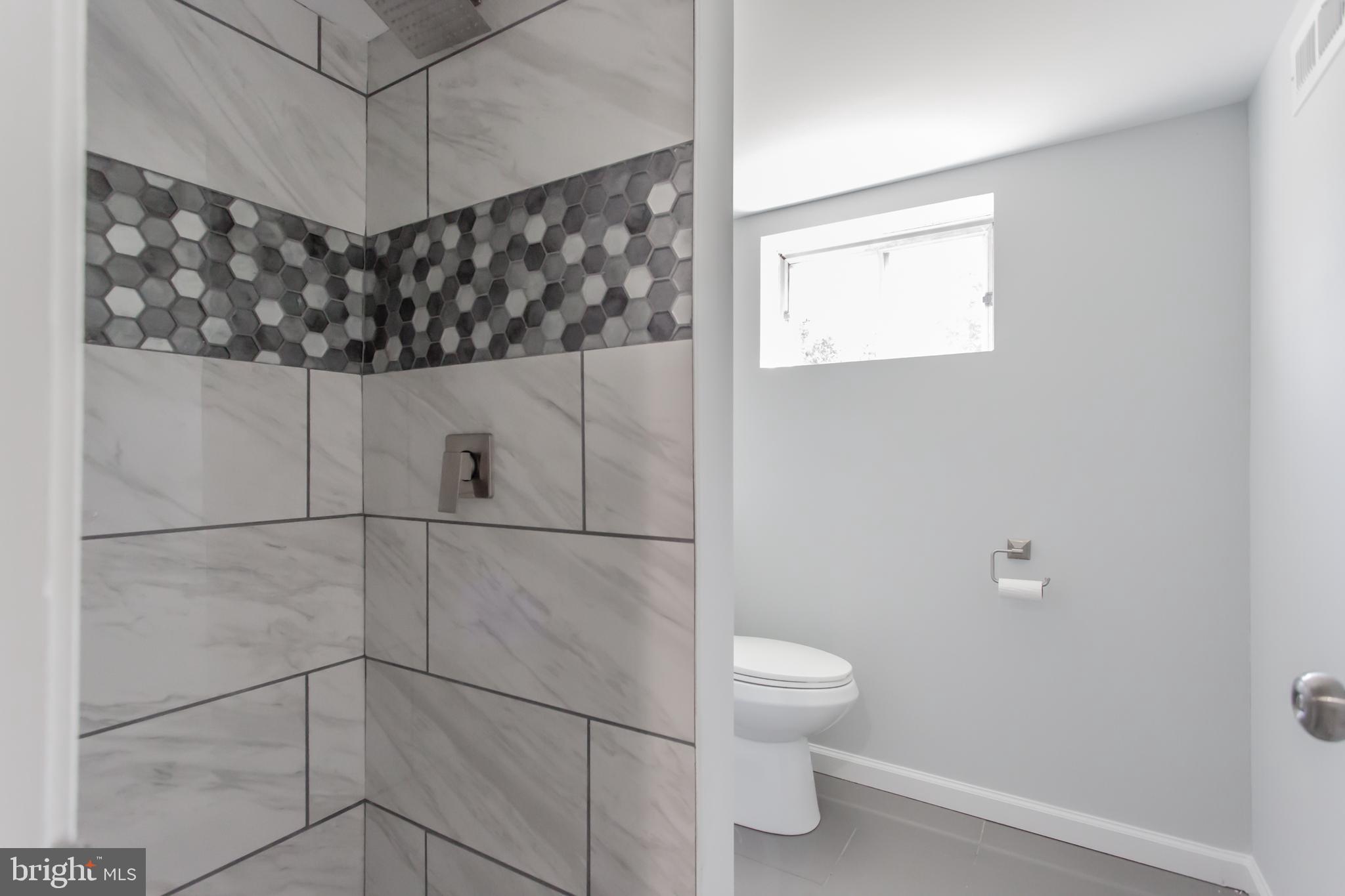 BROADVIEW - Residential