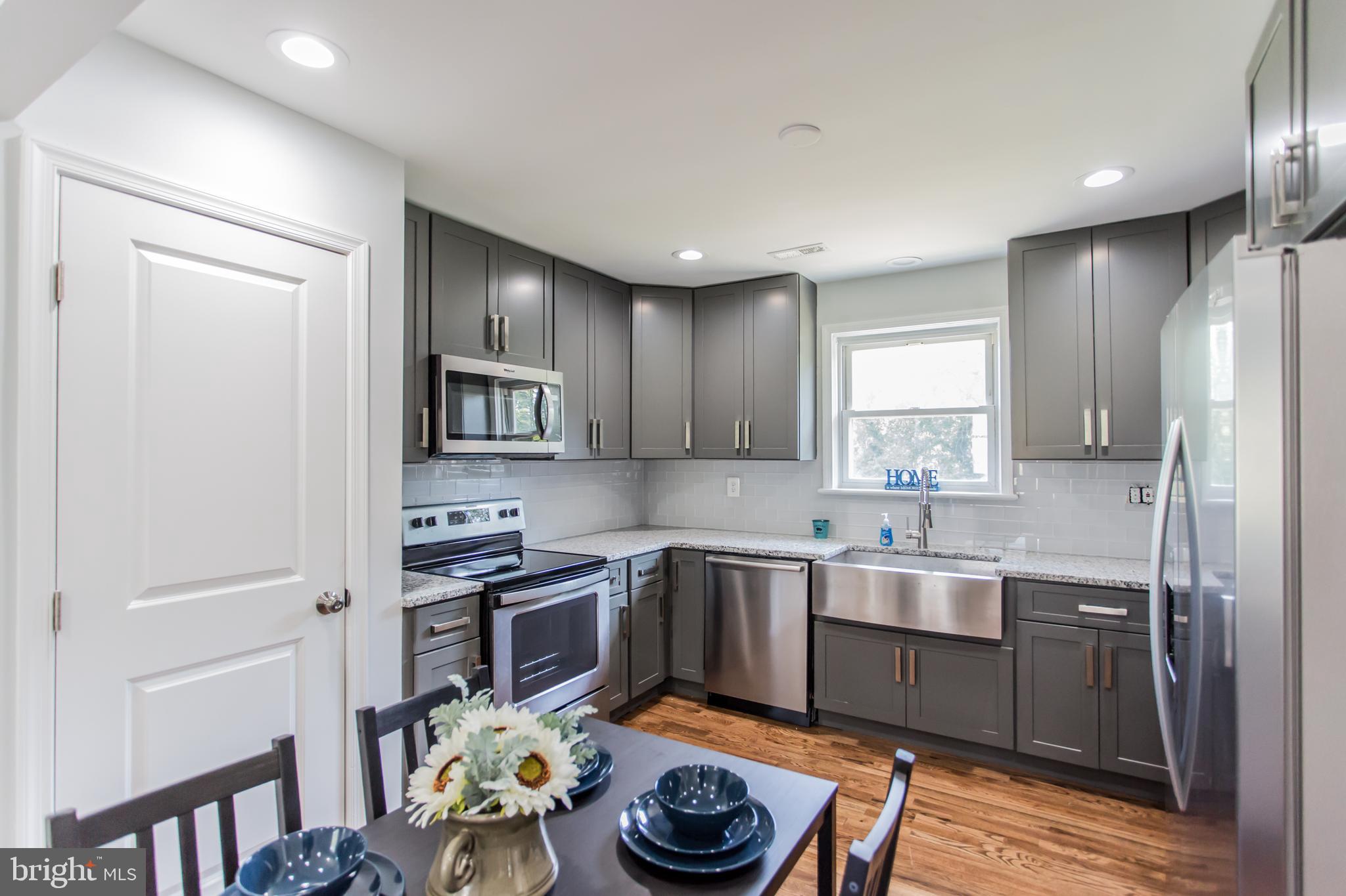 BROADVIEW - Residential