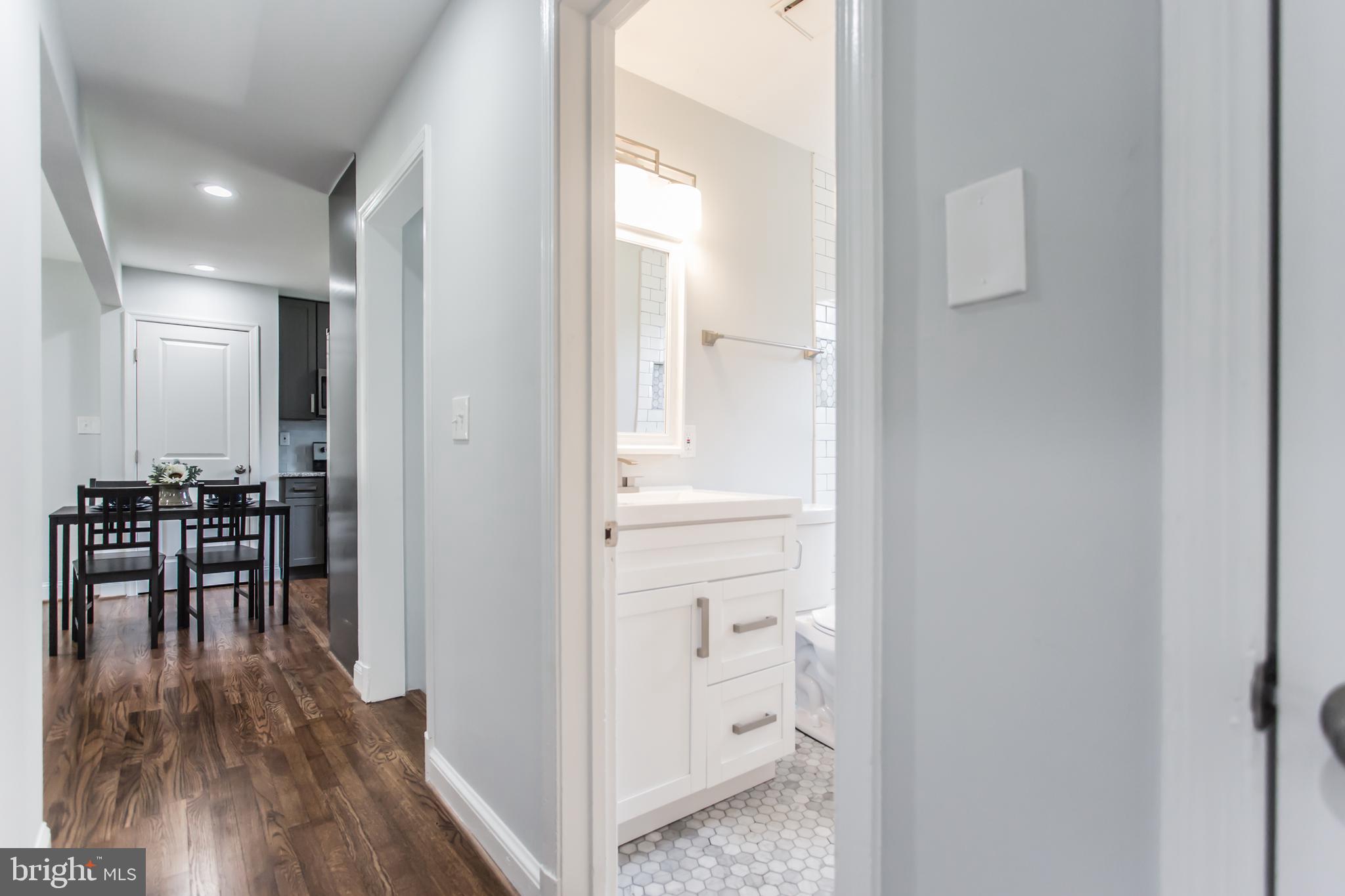 BROADVIEW - Residential