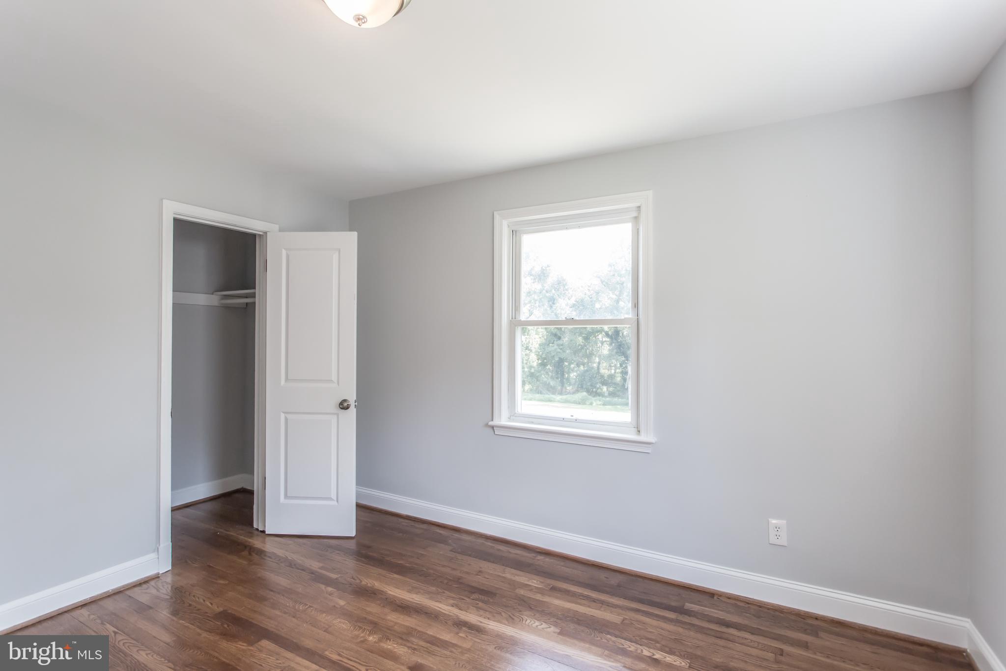 BROADVIEW - Residential