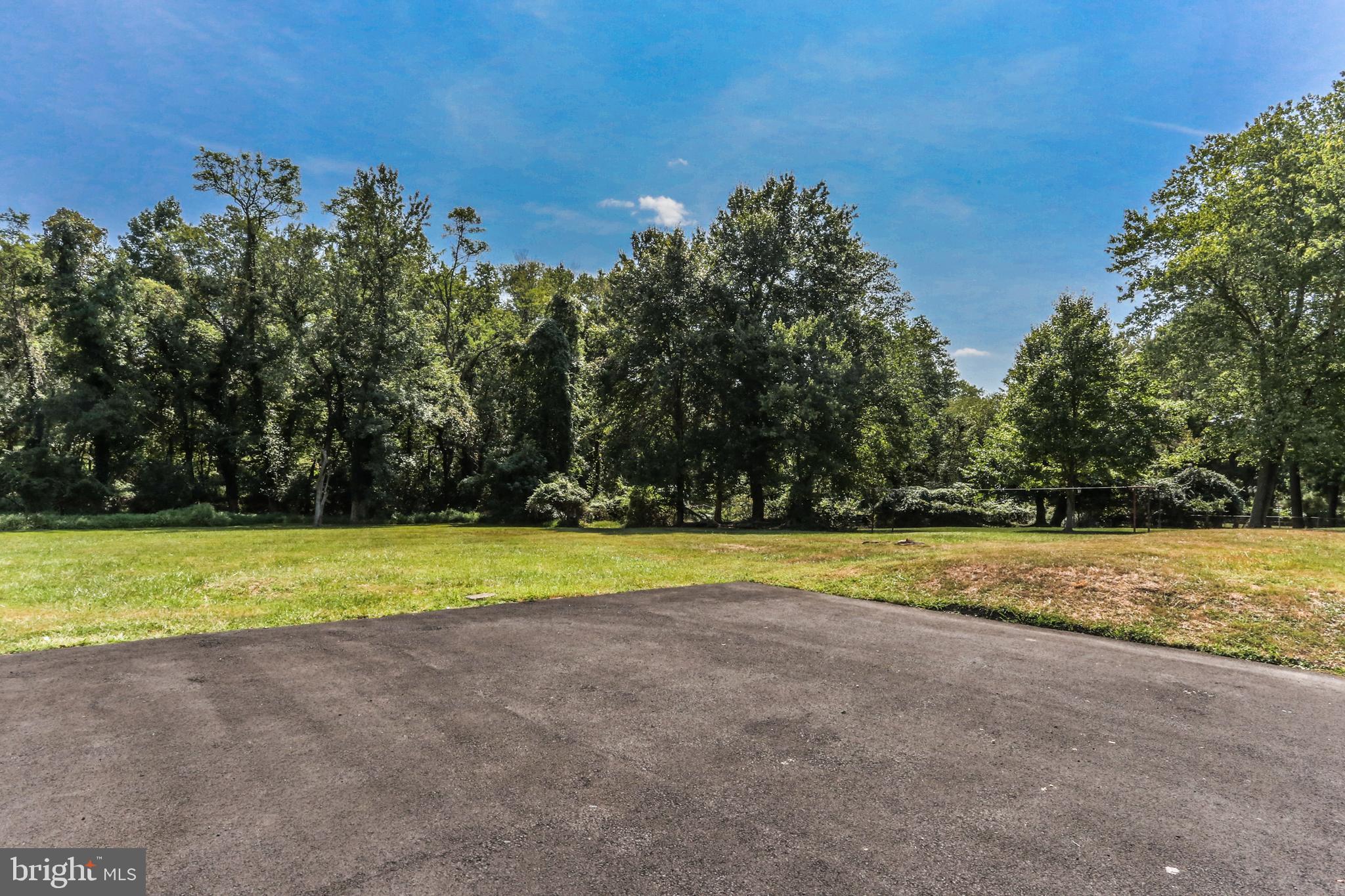 BROADVIEW - Residential