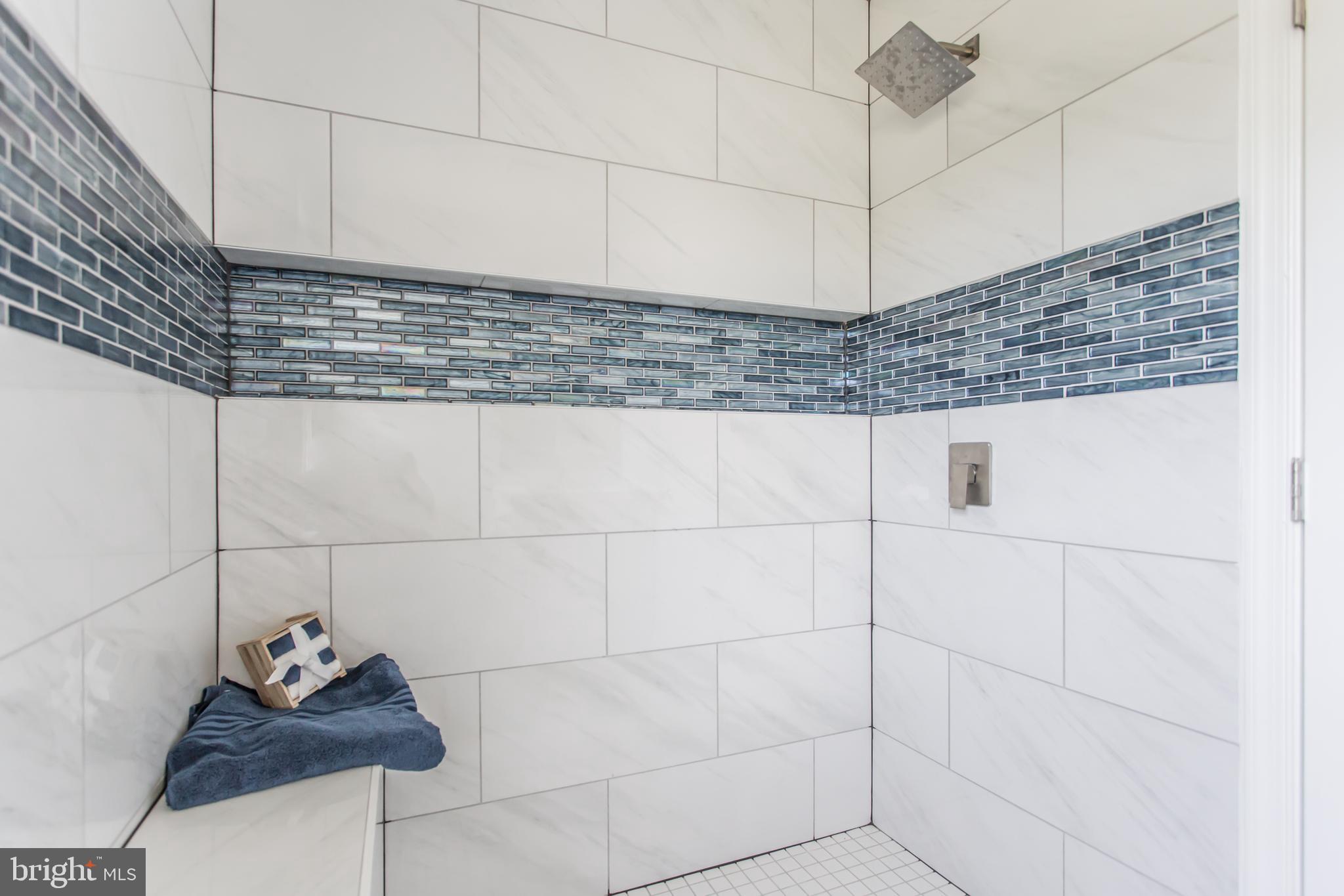 BROADVIEW - Residential