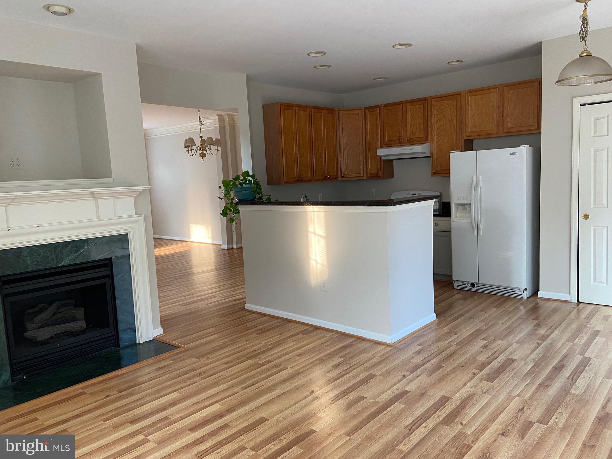 46182 CHESTER TERRACE